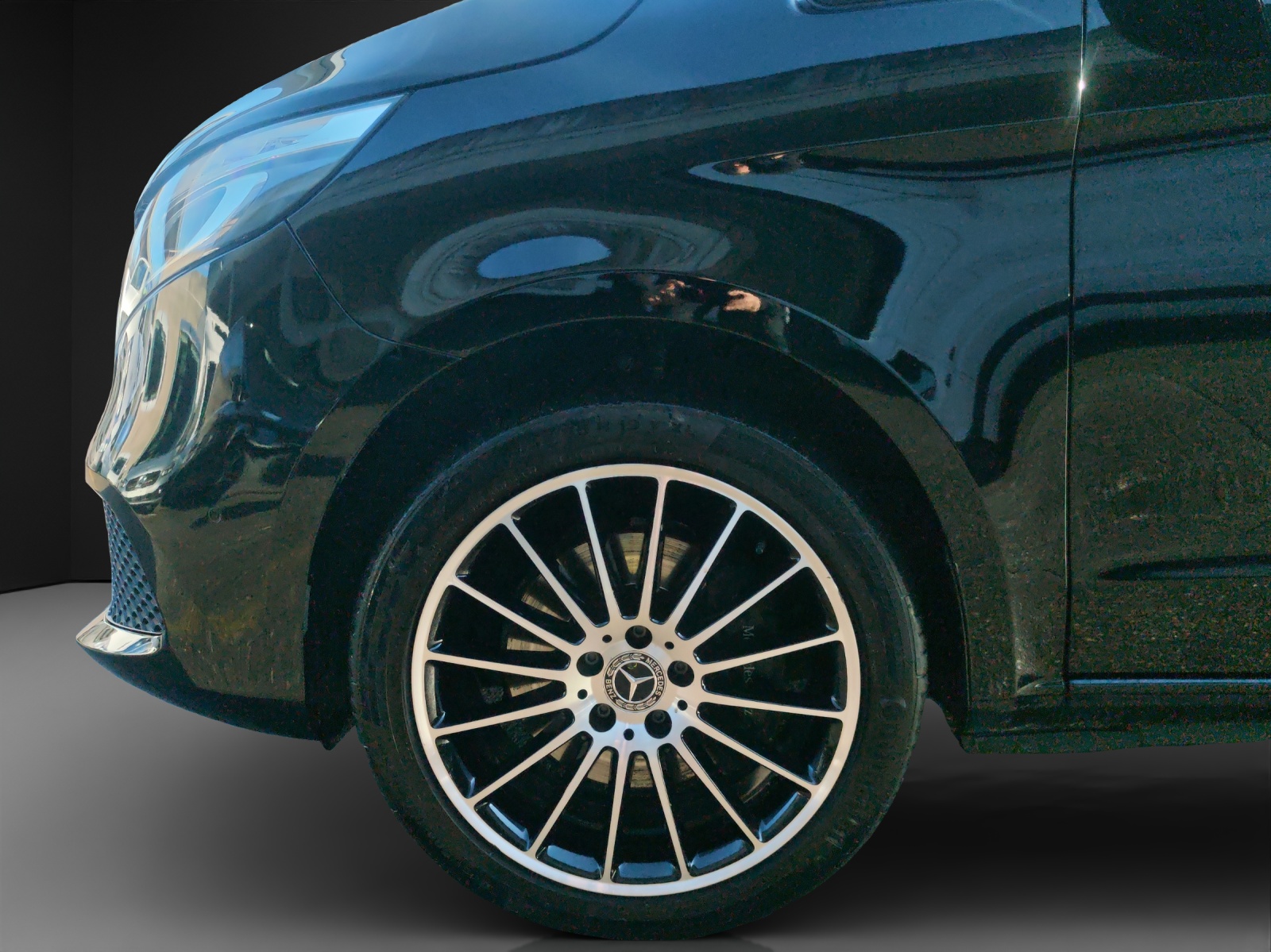 MERCEDES-BENZ V 250 d kurz 4Matic 9G-Tronic-image-12