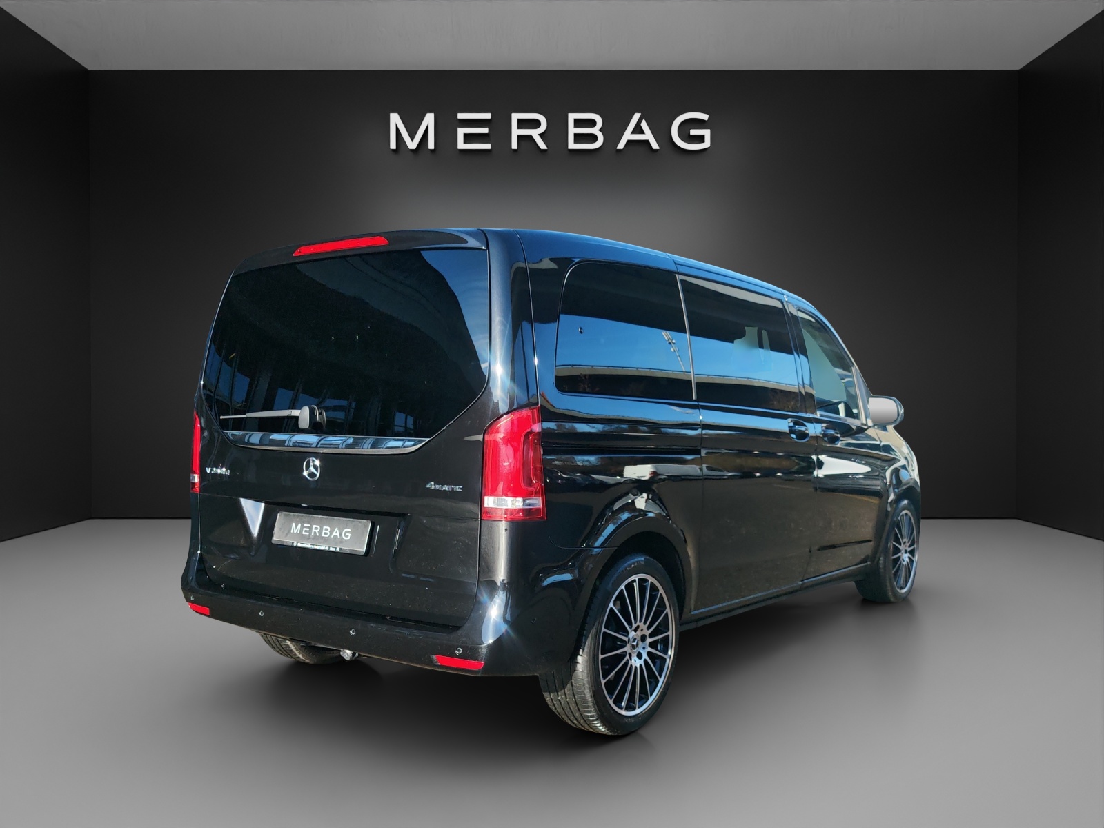 MERCEDES-BENZ V 250 d kurz 4Matic 9G-Tronic-image-6