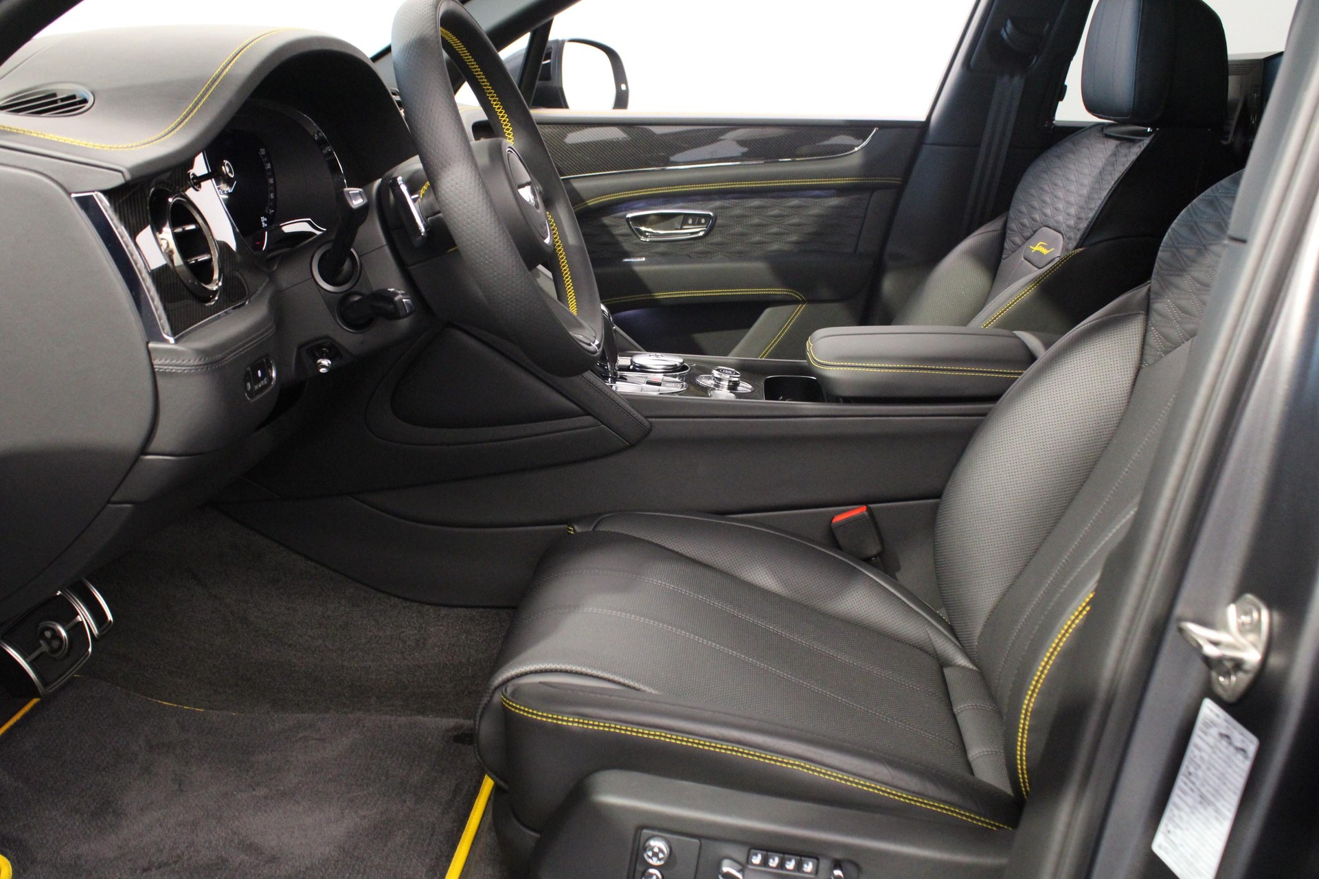 BENTLEY Bentayga 4.0 V8 Speed-image-34