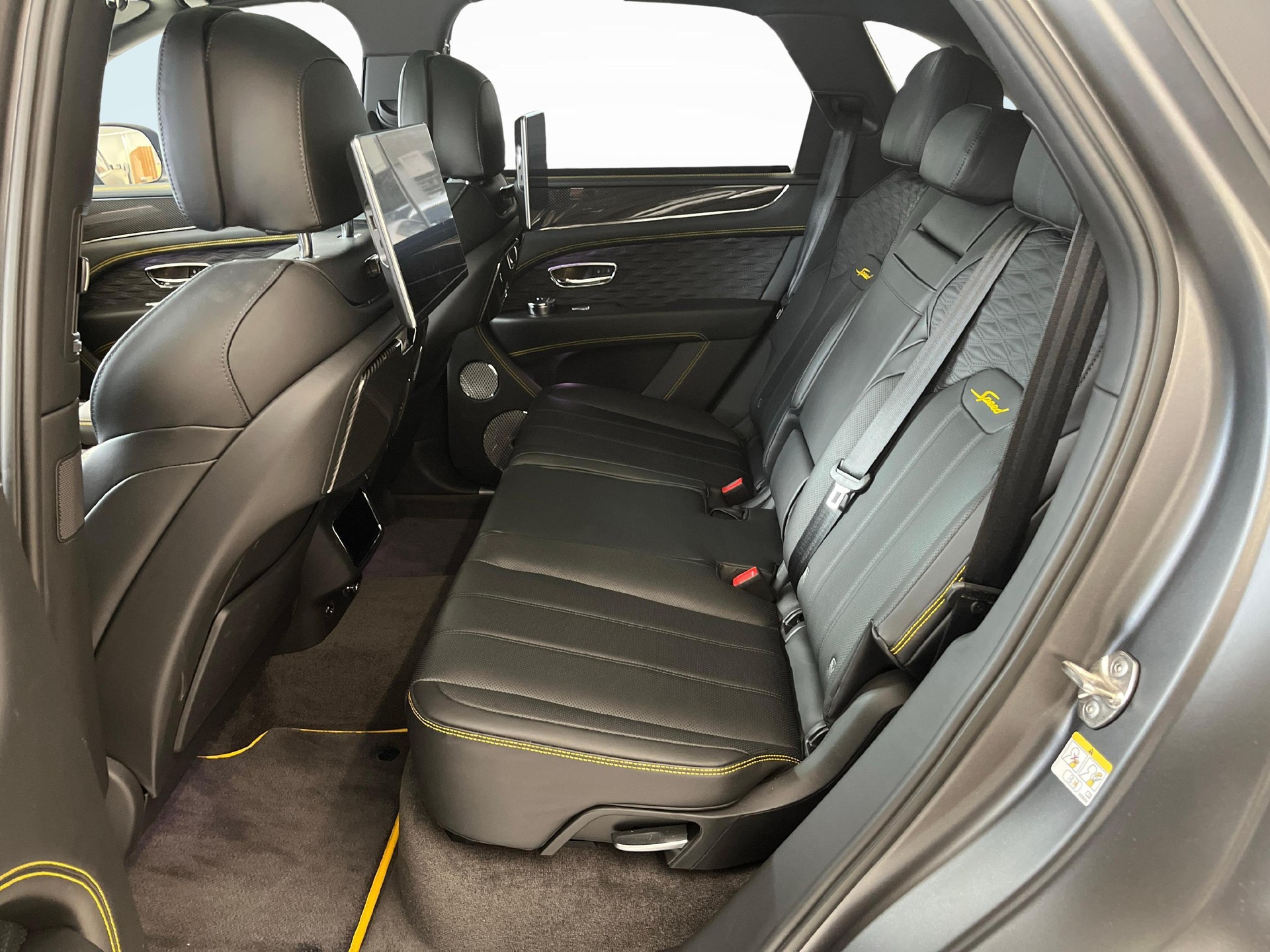 BENTLEY Bentayga 4.0 V8 Speed-image-18