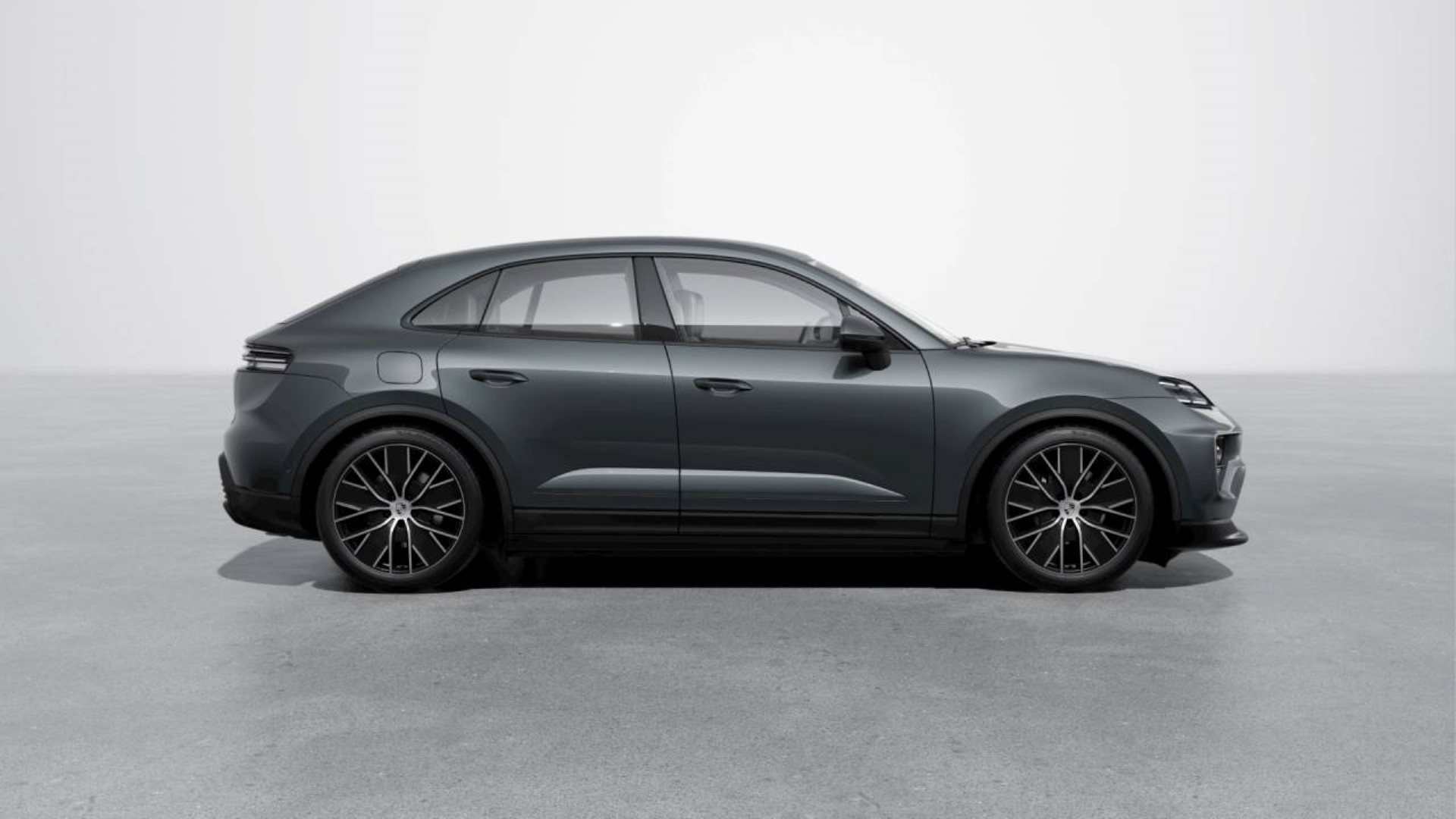 PORSCHE Macan 4-image-5