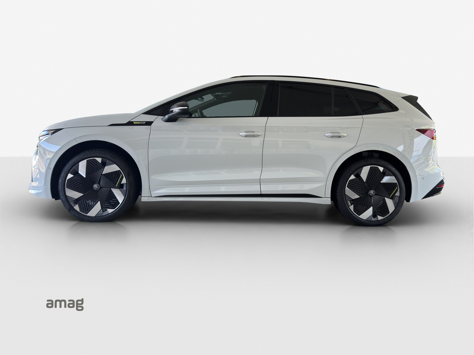 SKODA Enyaq 4x4 RS-showroom-element-1