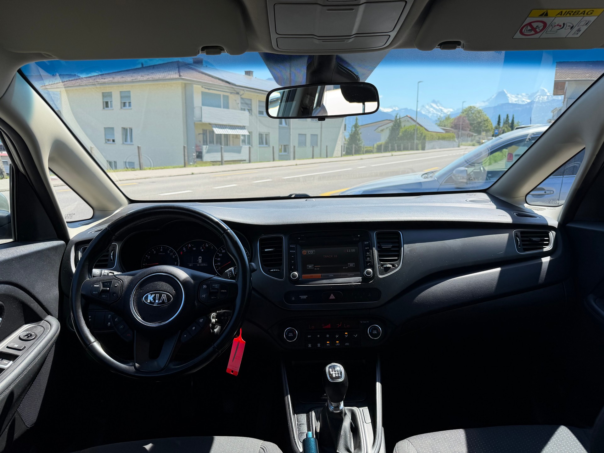 KIA Carens 1.6 GDI Trend-image-4