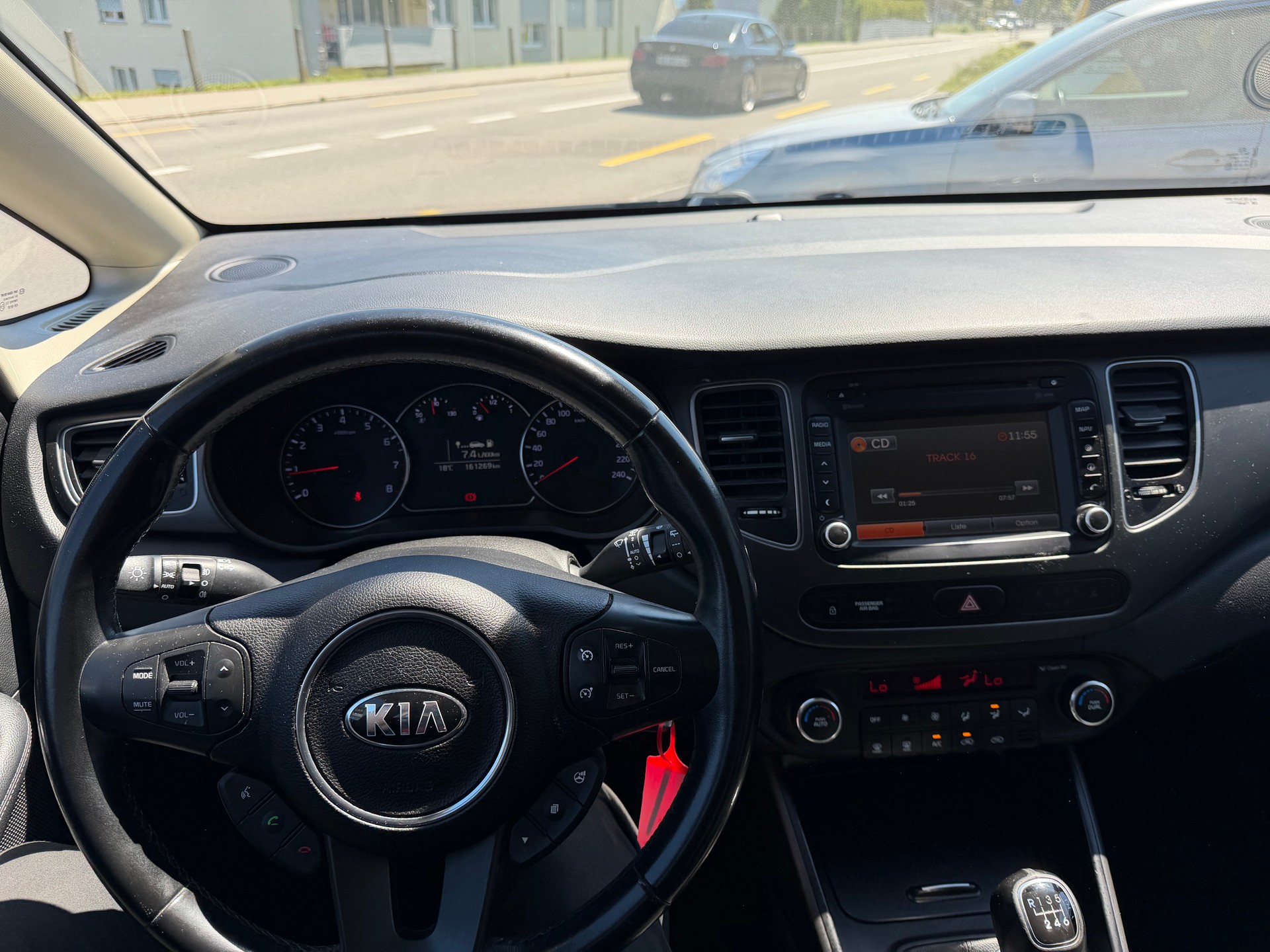 KIA Carens 1.6 GDI Trend-image-5