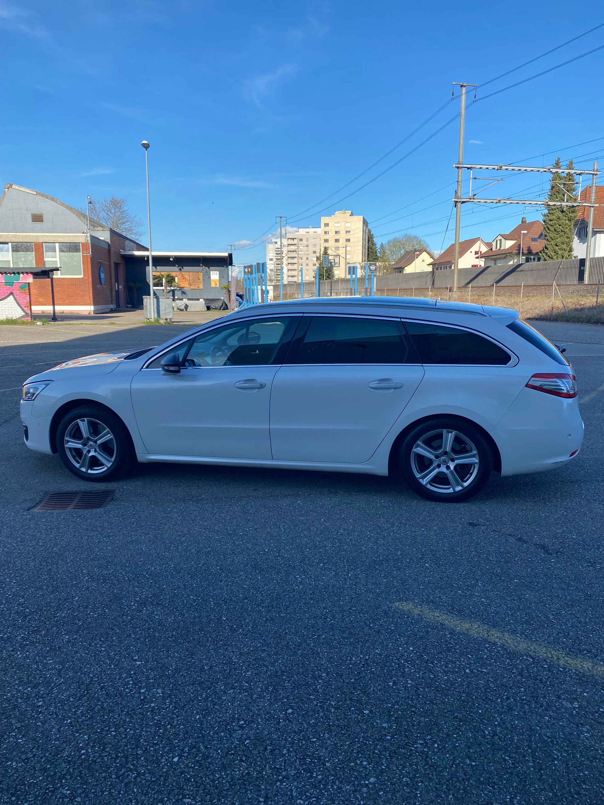 PEUGEOT 508 SW 2.0 BlueHDi GT EAT6-image-9
