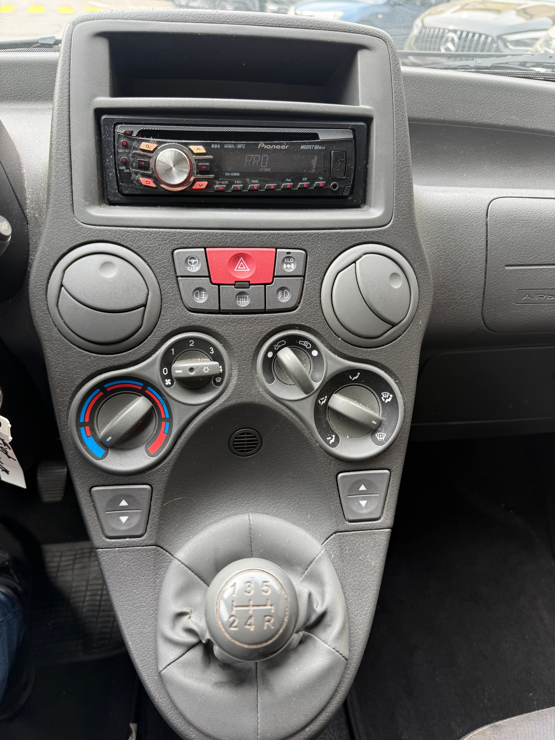 FIAT Panda 1.2 Climbing 4x4-image-7
