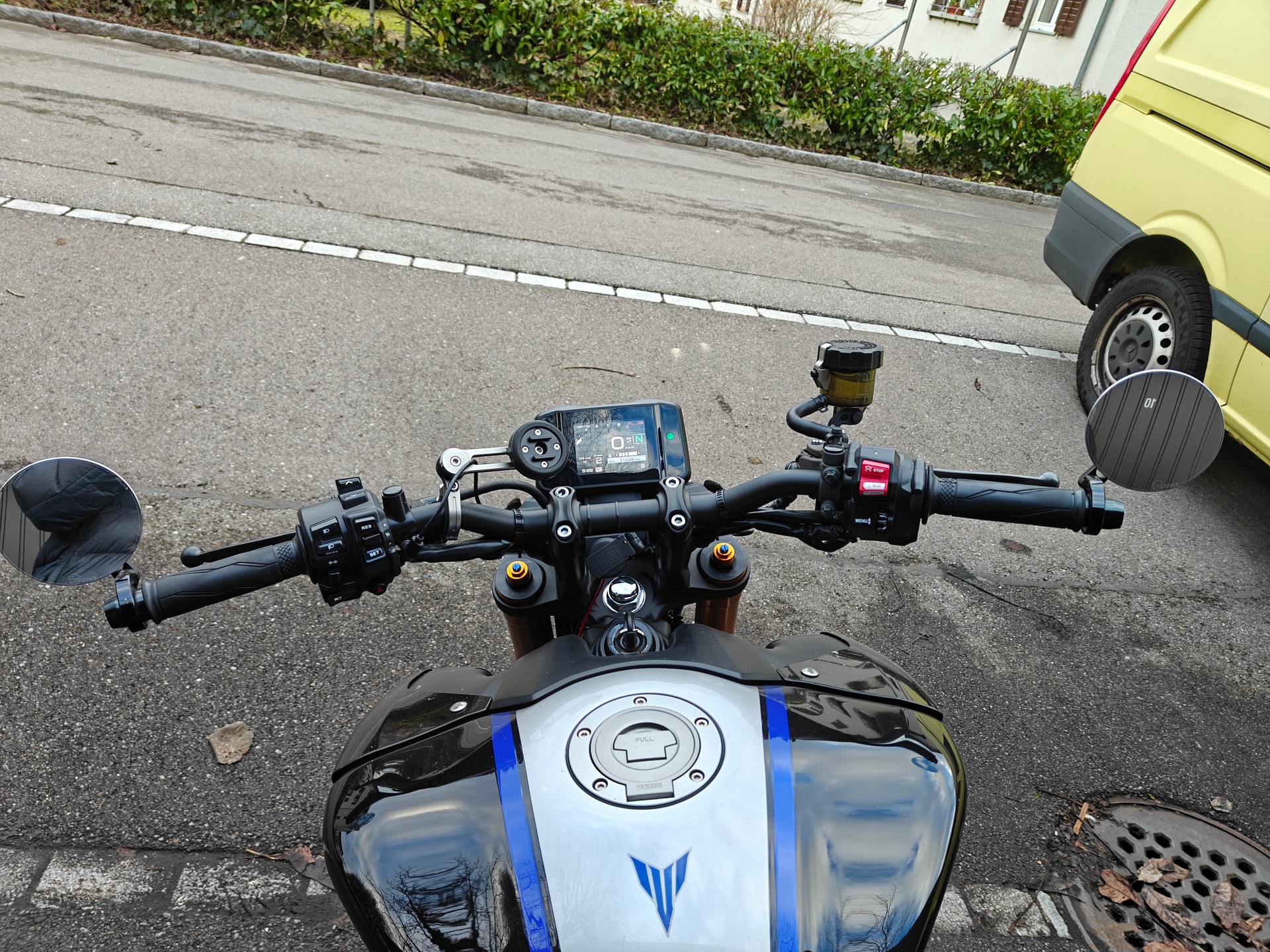 YAMAHA MT-09 SP-image-2