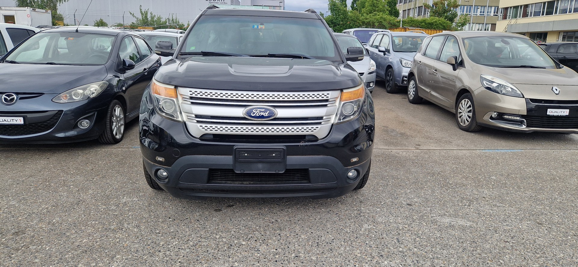 FORD EXPLORER-image-1