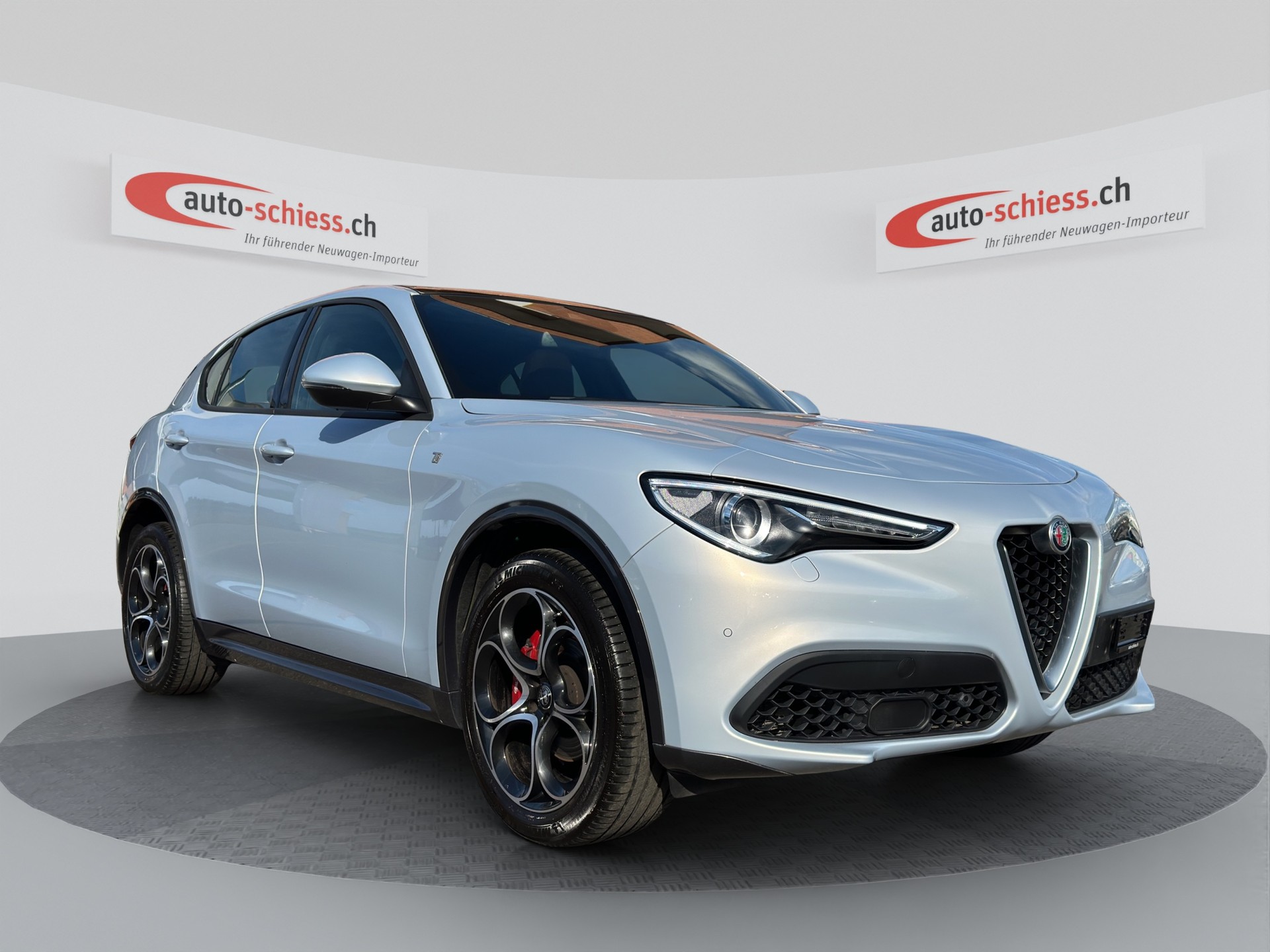 ALFA ROMEO Stelvio 2.0 TI 20 Zoll Sky Q4-image-0
