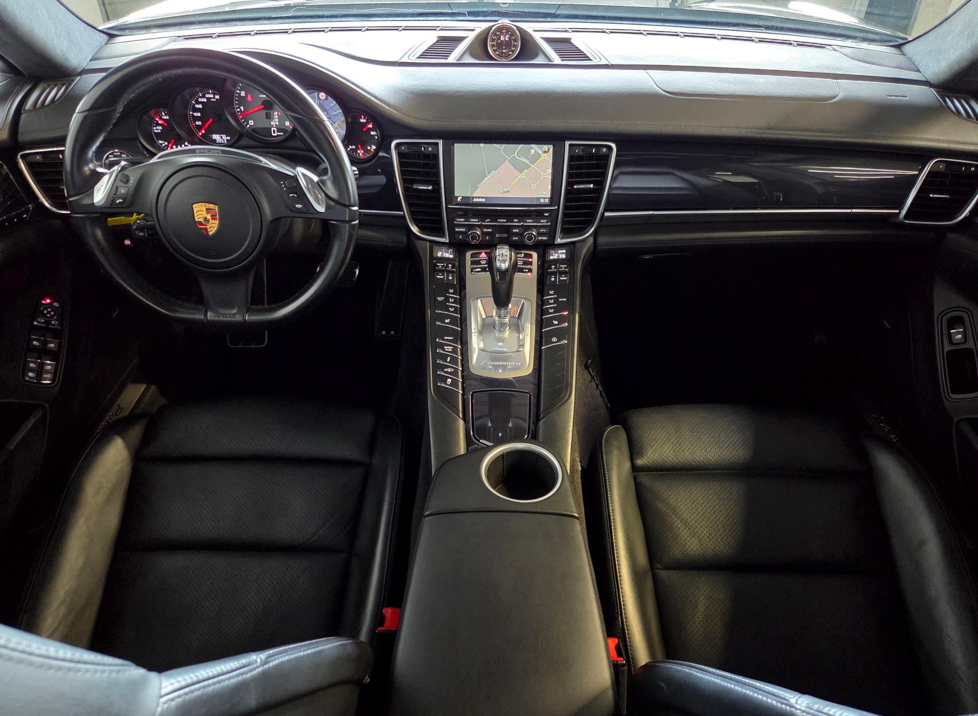 PORSCHE Panamera 3.0 V6 4S PDK-image-13