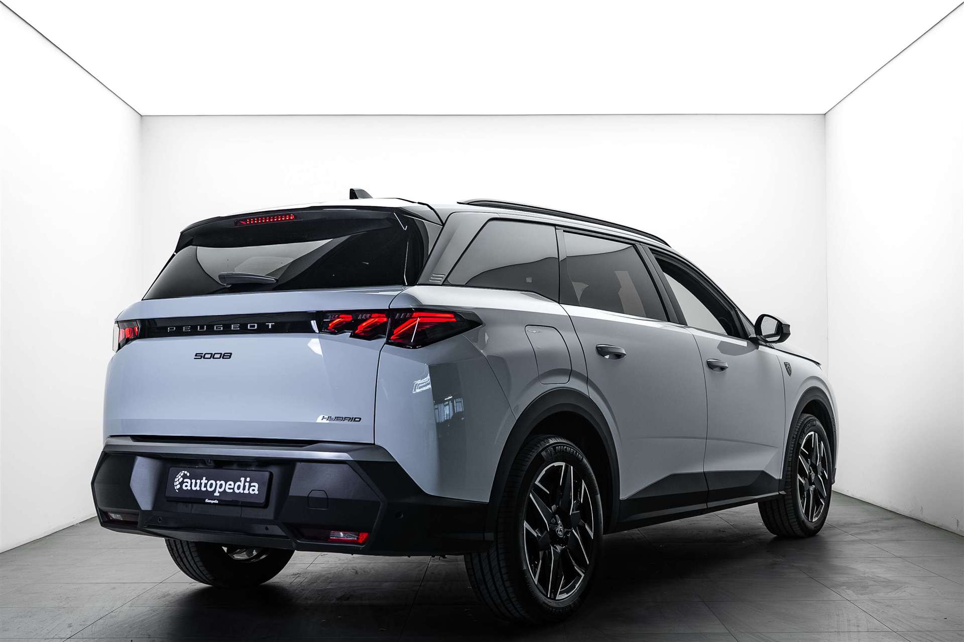 PEUGEOT 5008 145 Hybrid GT 7-Plätzer e-DCS-Automat-showroom-element-2