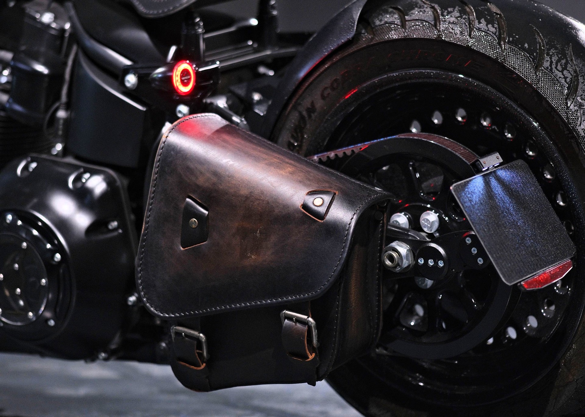 HARLEY-DAVIDSON FLSTFB Fat Boy Special ABS-image-12