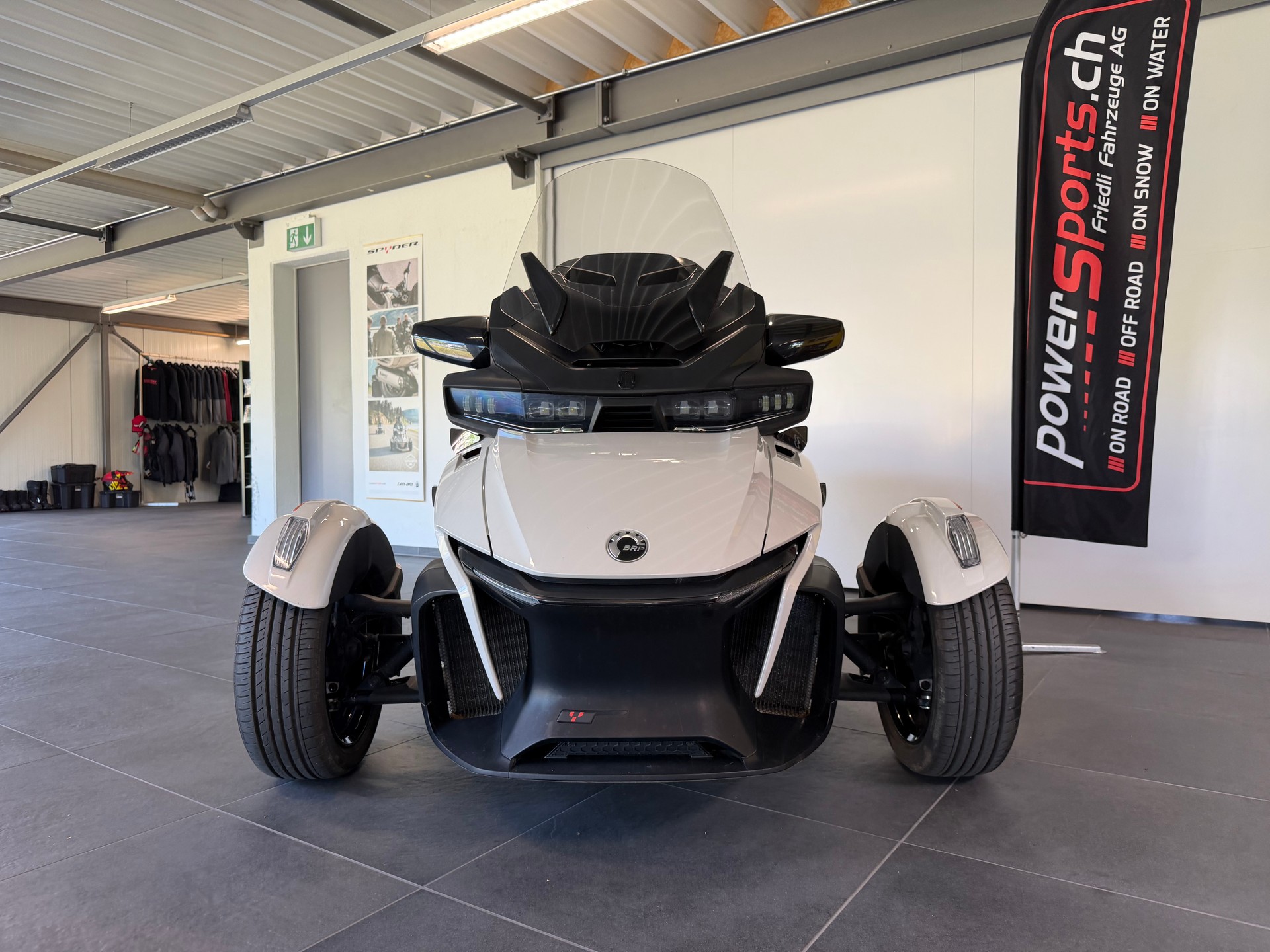 CAN-AM Spyder RT-STD SE6-image-2