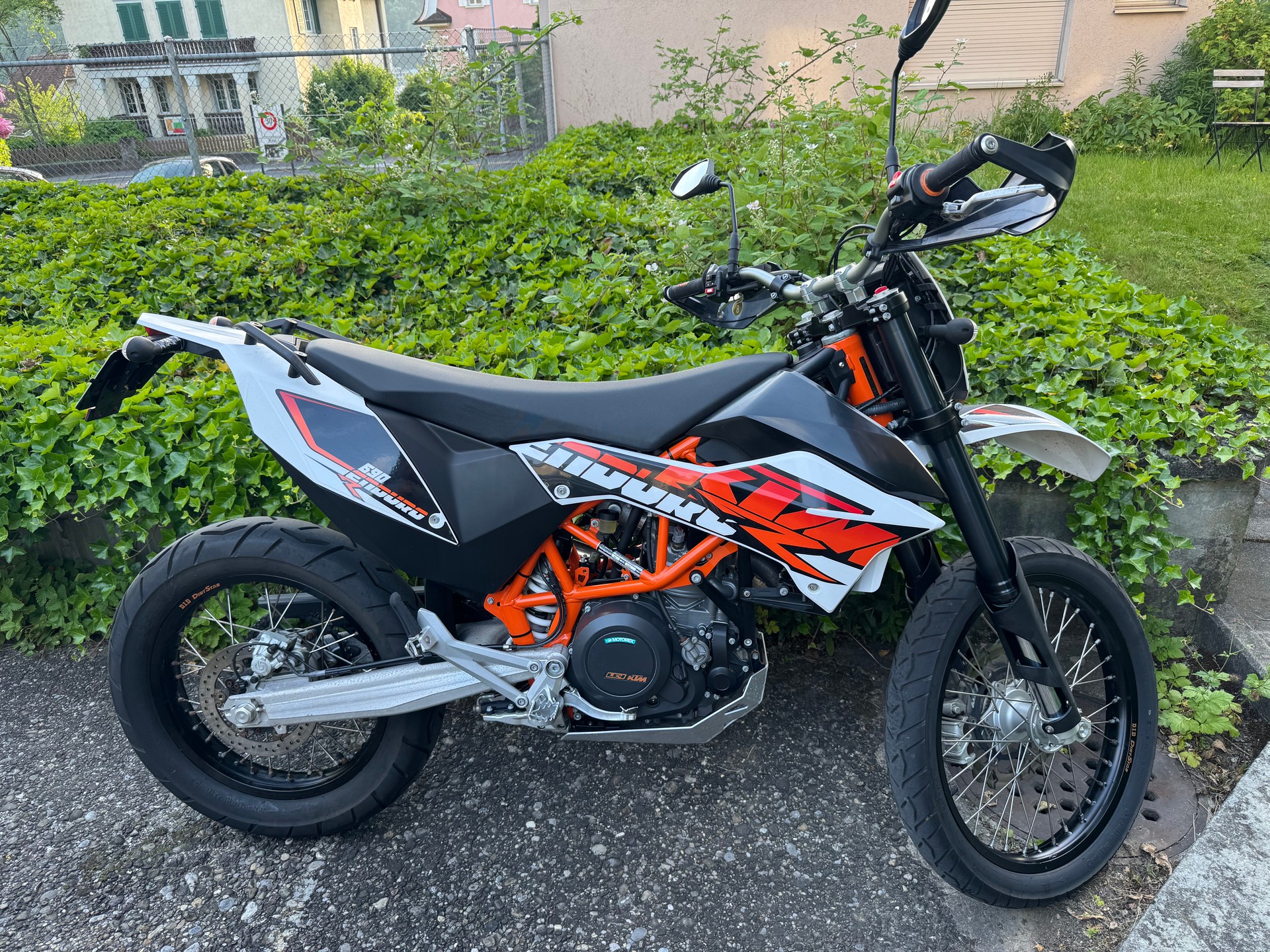 KTM 690 Enduro R-image-0