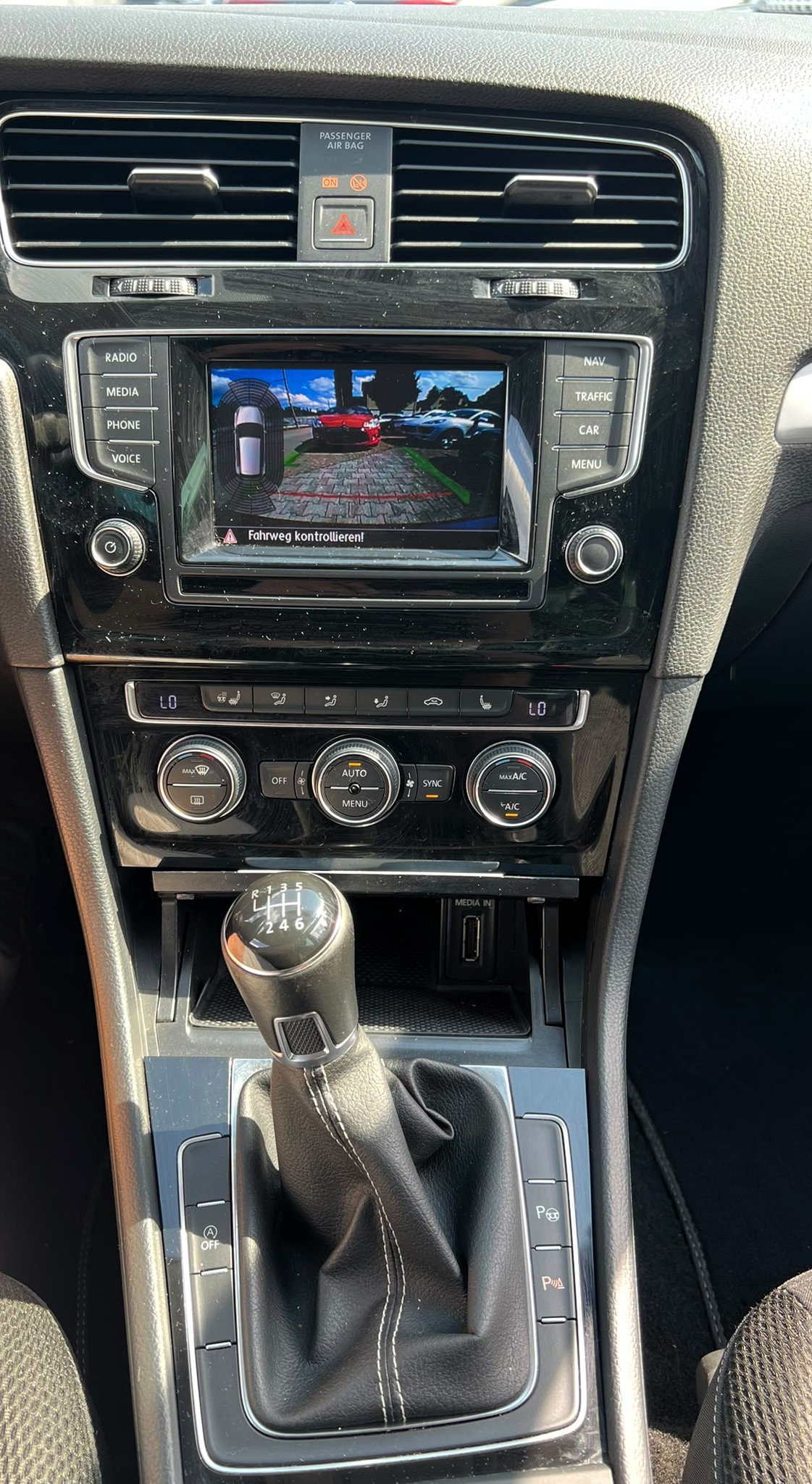 VW Golf 1.4 TSI Cup-image-16