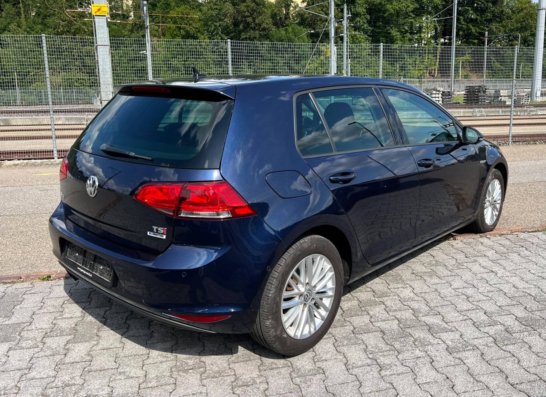 VW Golf 1.4 TSI Cup-image-4