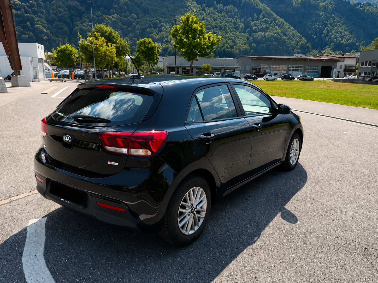 KIA 1.0 T-GDi Trend-image-2