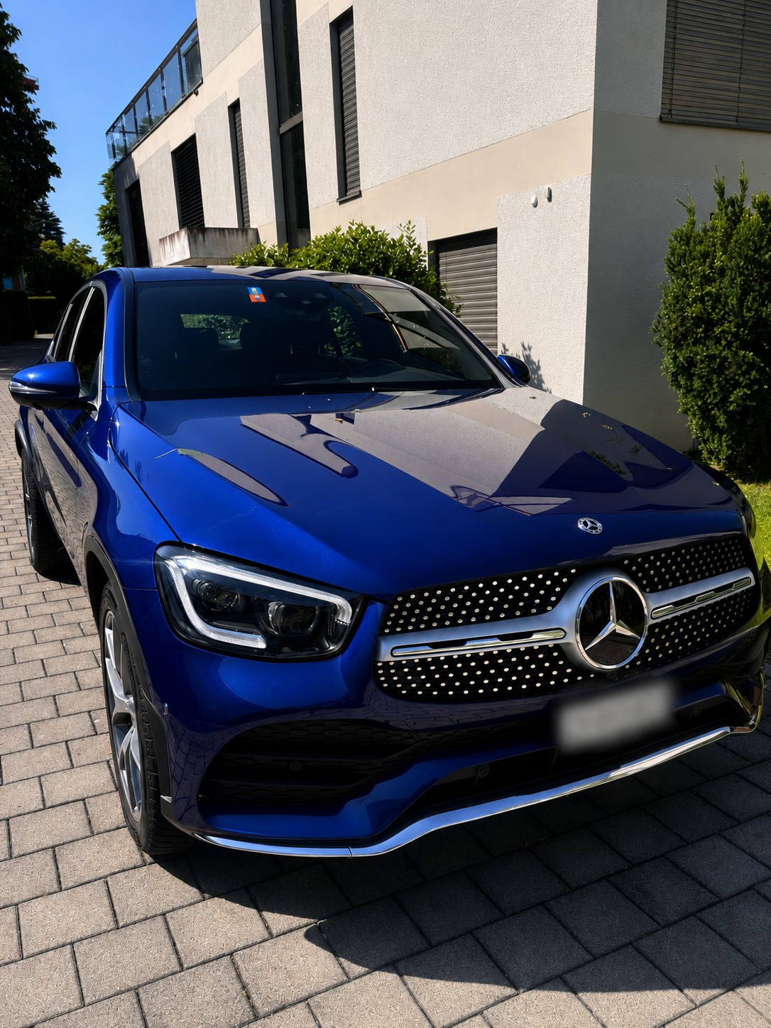MERCEDES-BENZ GLC 400 d AMG Line 4m-image-4