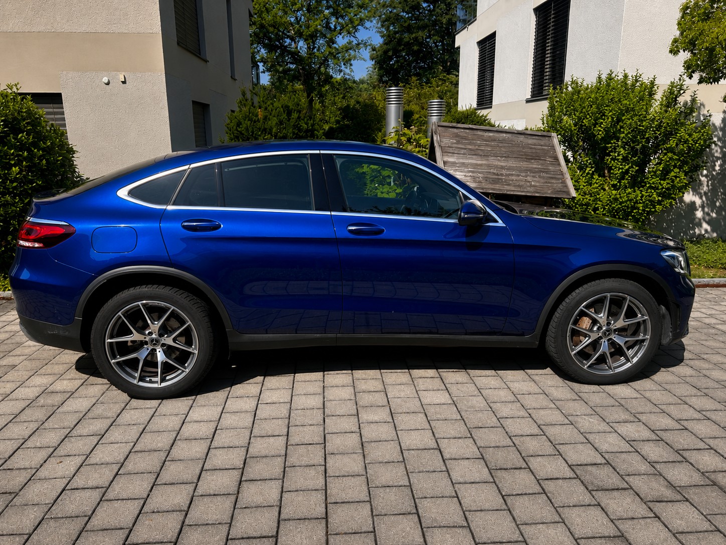 MERCEDES-BENZ GLC 400 d AMG Line 4m-image-6