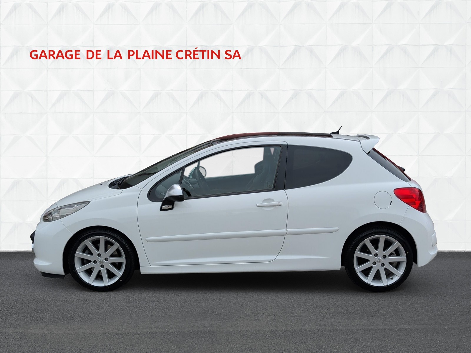PEUGEOT 207 1.6 16V Turbo GTi-showroom-element-2