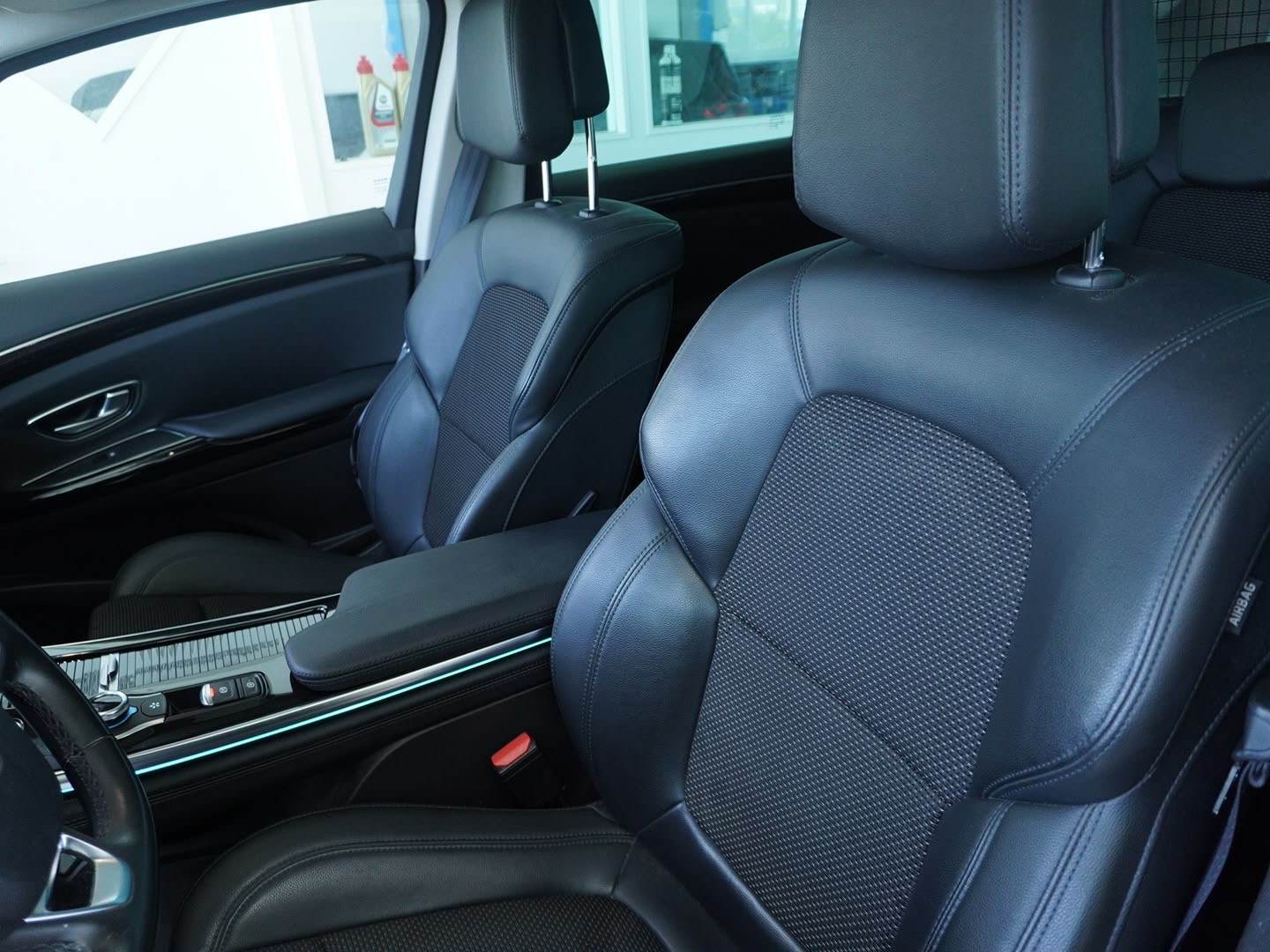 RENAULT Espace 2.0 dCi Intens EDC 6-showroom-element-3