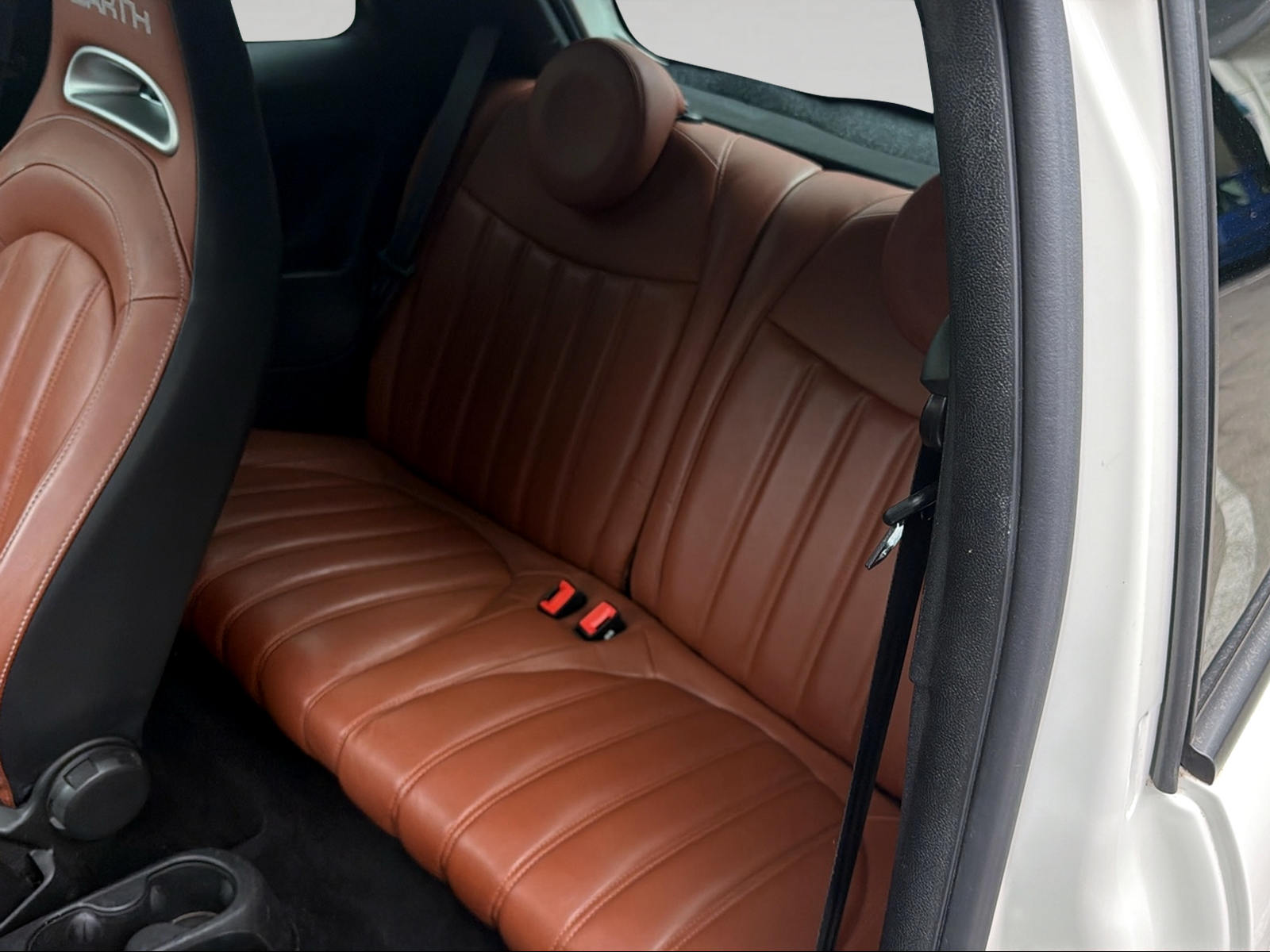 FIAT 595 1.4 16V Turbo Abarth Turismo Dualogic-image-8