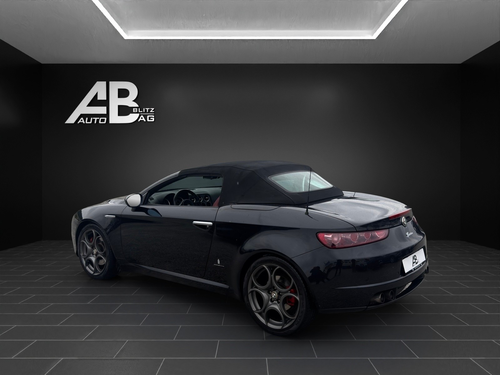 ALFA ROMEO Spider 1.8 TBi mit 200 PS-image-11