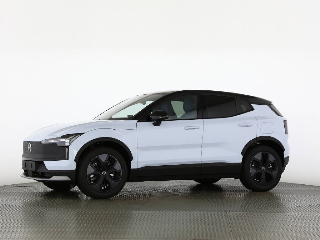 VOLVO EX 30 Cross Country P8 Ultra AWD-image-24