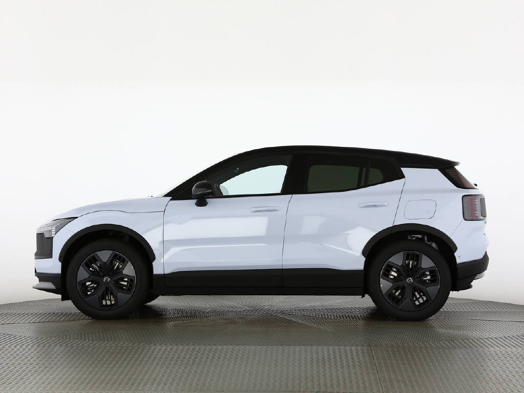VOLVO EX 30 Cross Country P8 Ultra AWD-image-7