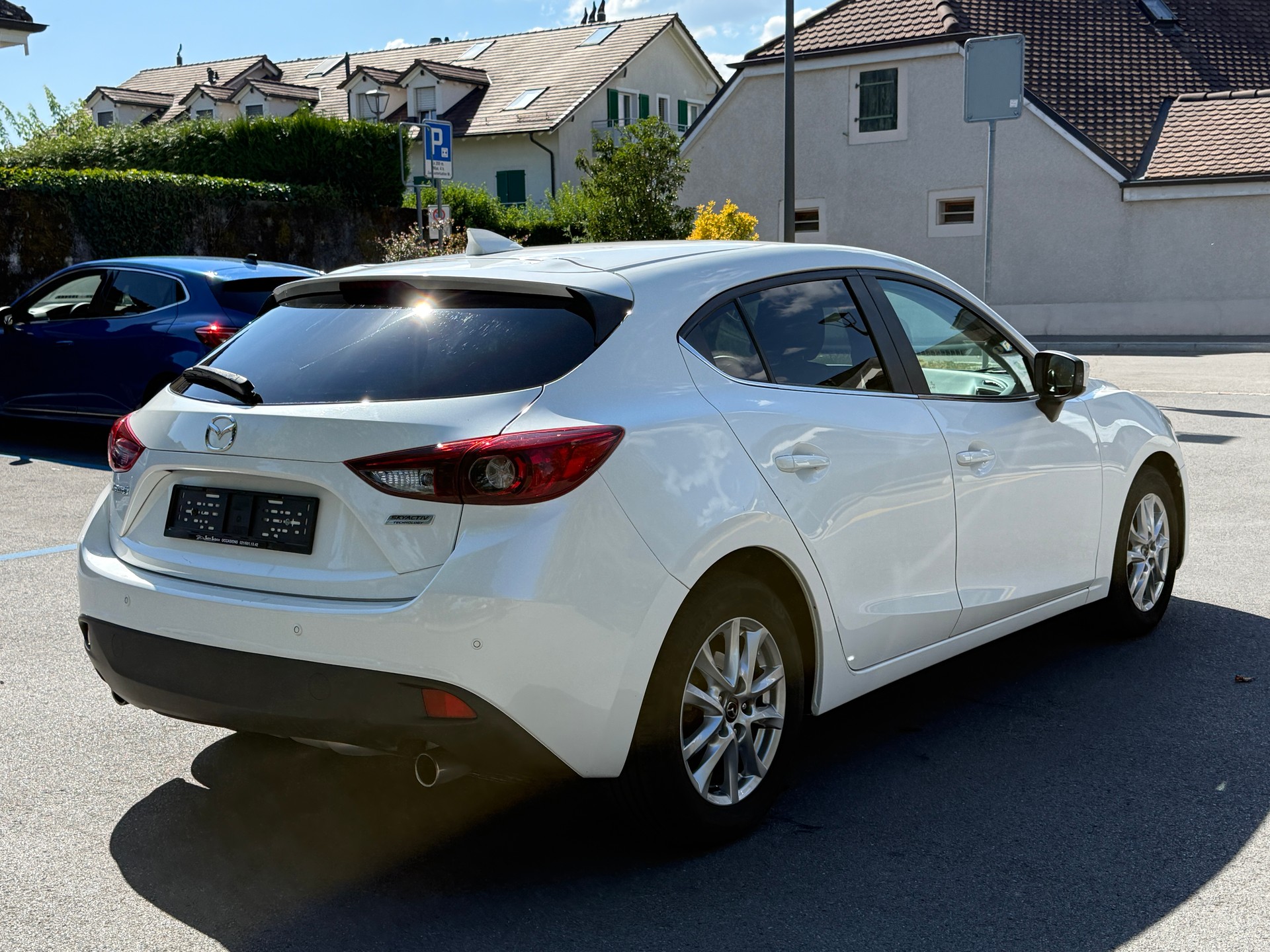 MAZDA 3 SKYACTIV-G 120 Ambition Plus-image-13
