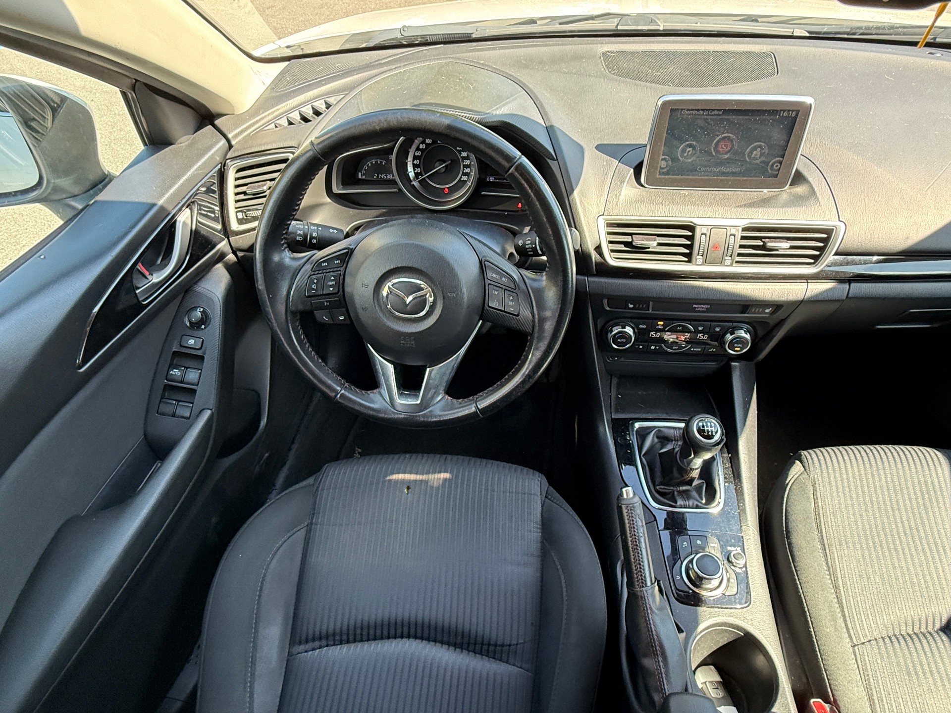 MAZDA 3 SKYACTIV-G 120 Ambition Plus-image-22