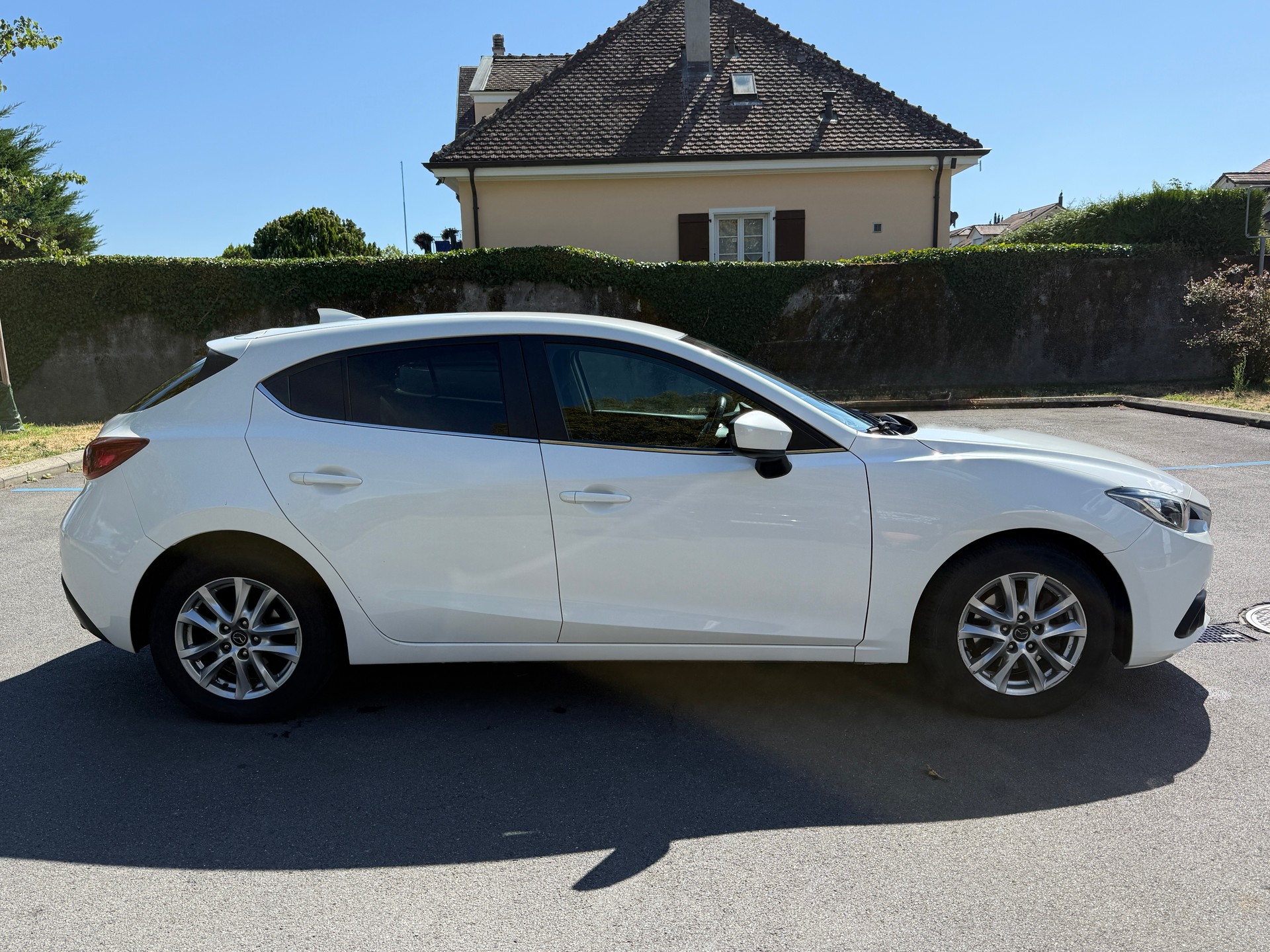 MAZDA 3 SKYACTIV-G 120 Ambition Plus-image-15