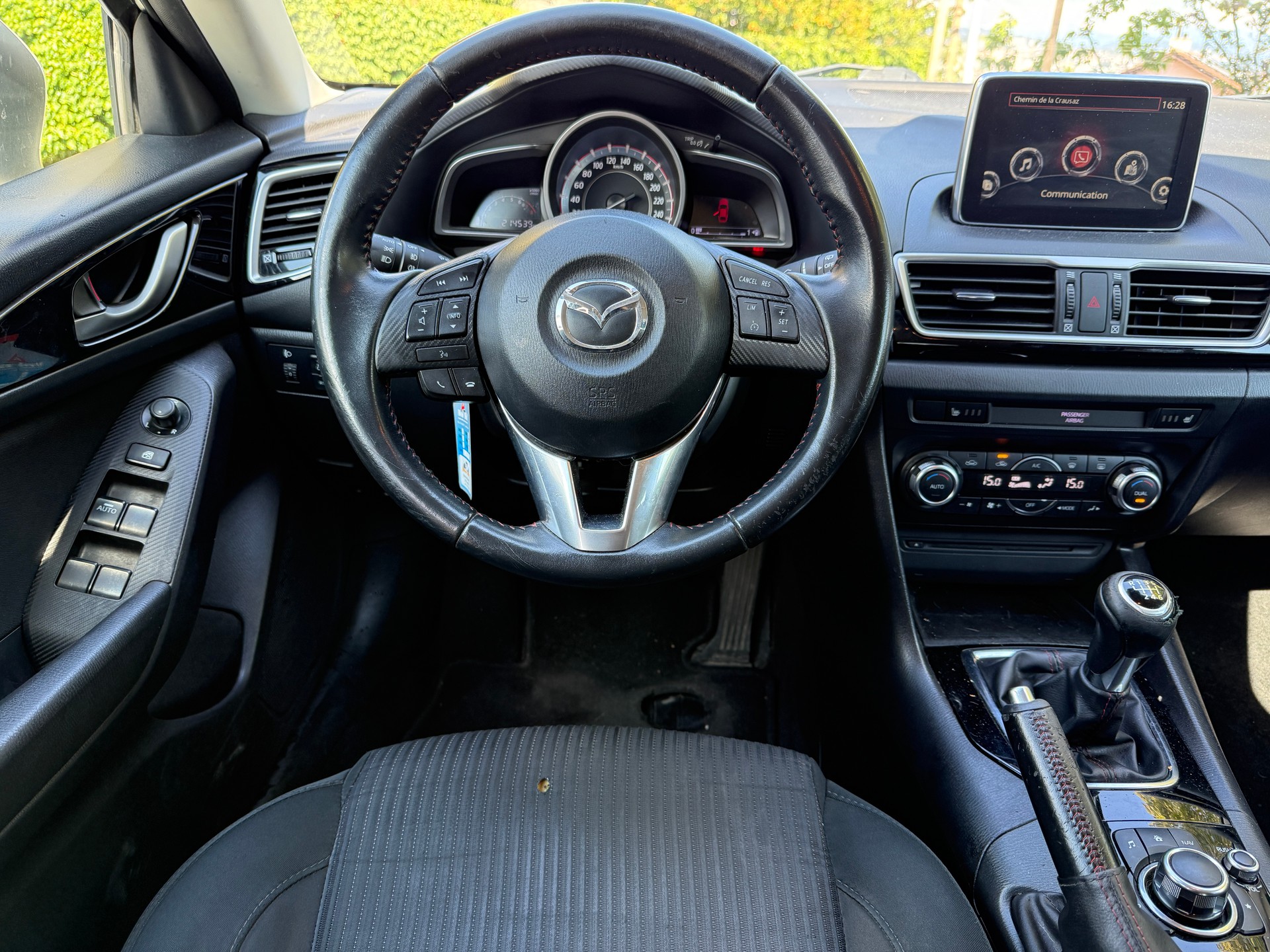 MAZDA 3 SKYACTIV-G 120 Ambition Plus-image-28