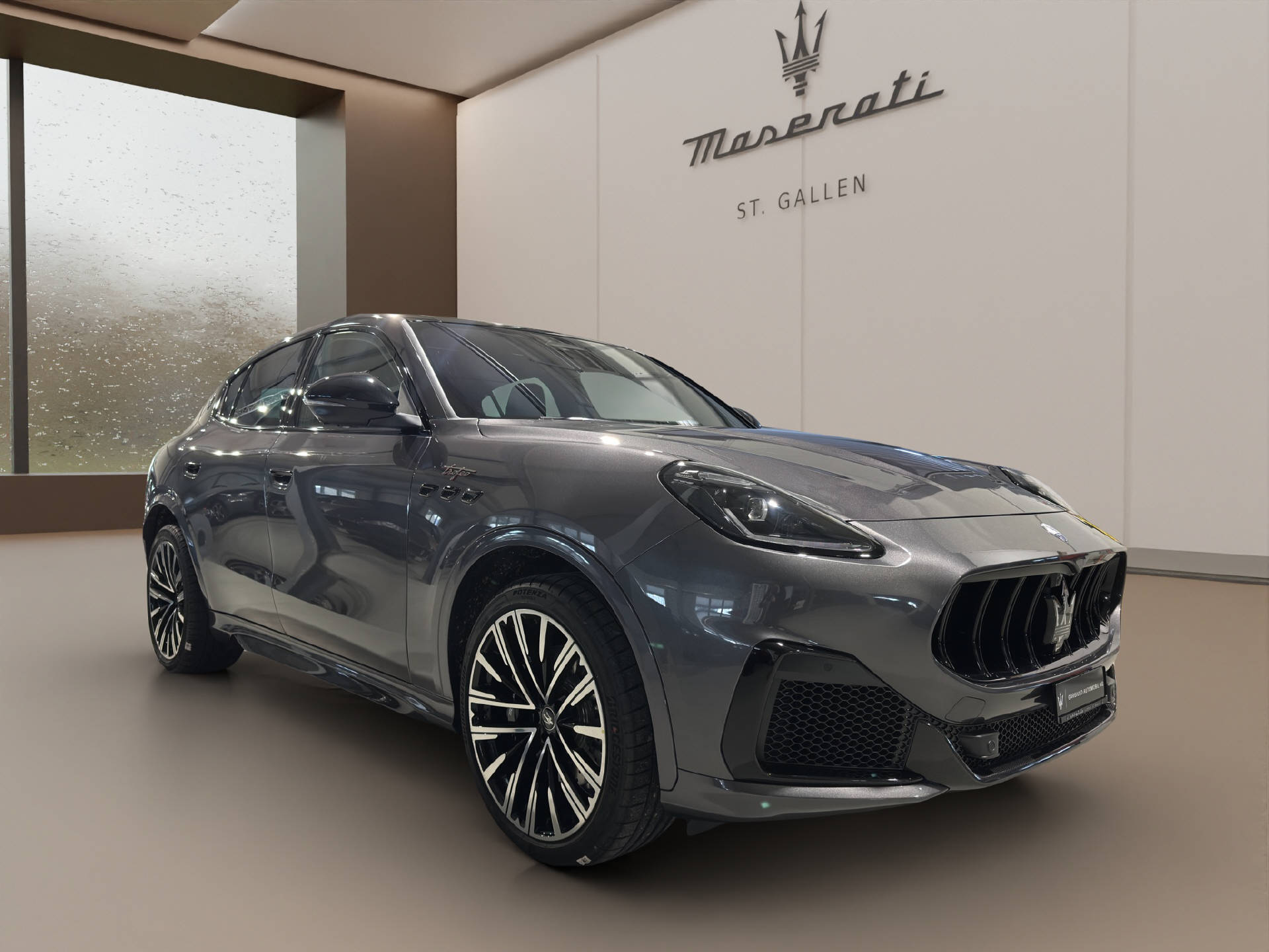 MASERATI Grecale 3.0 V6 Trofeo-showroom-element-2
