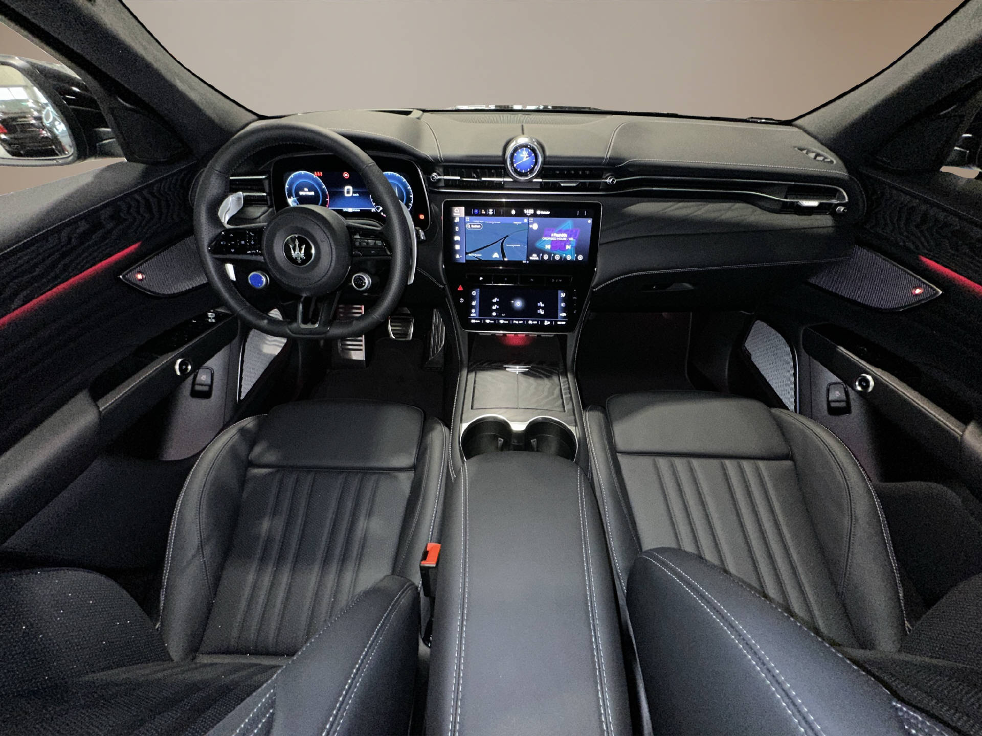 MASERATI Grecale 3.0 V6 Trofeo-image-12