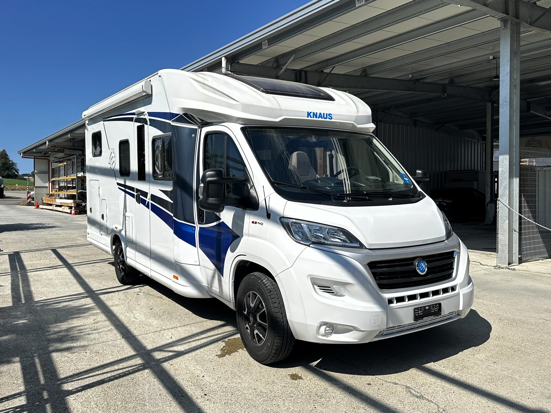 KNAUS Live Wave-showroom-element-1