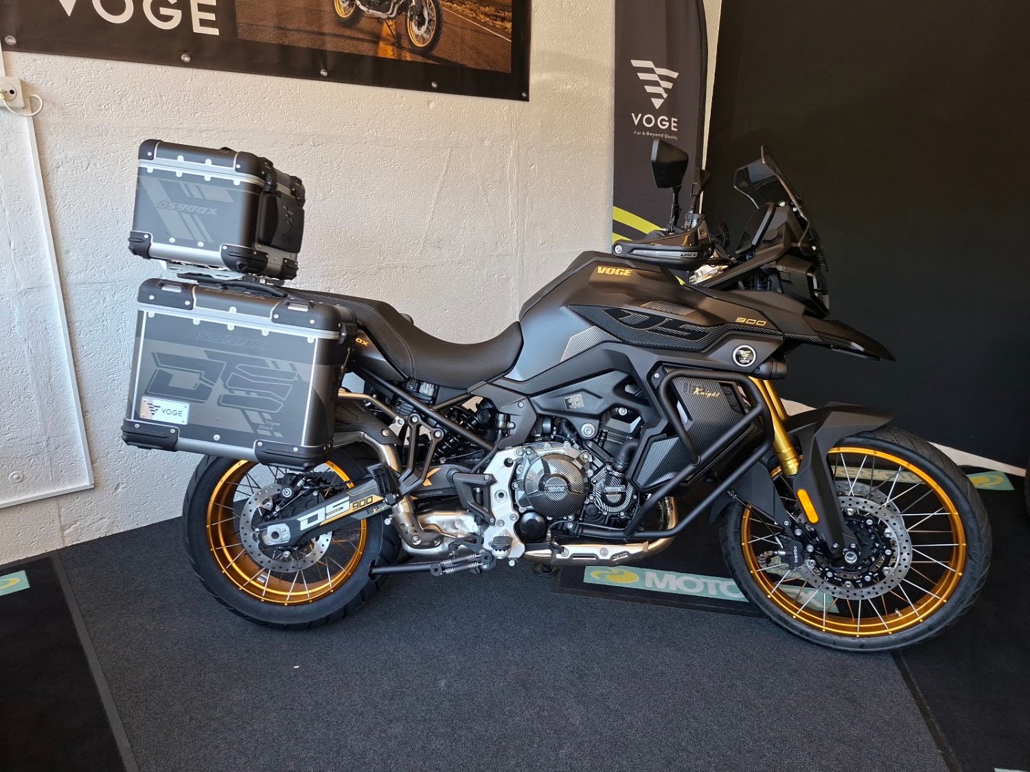 VOGE 900 DSX-image-14