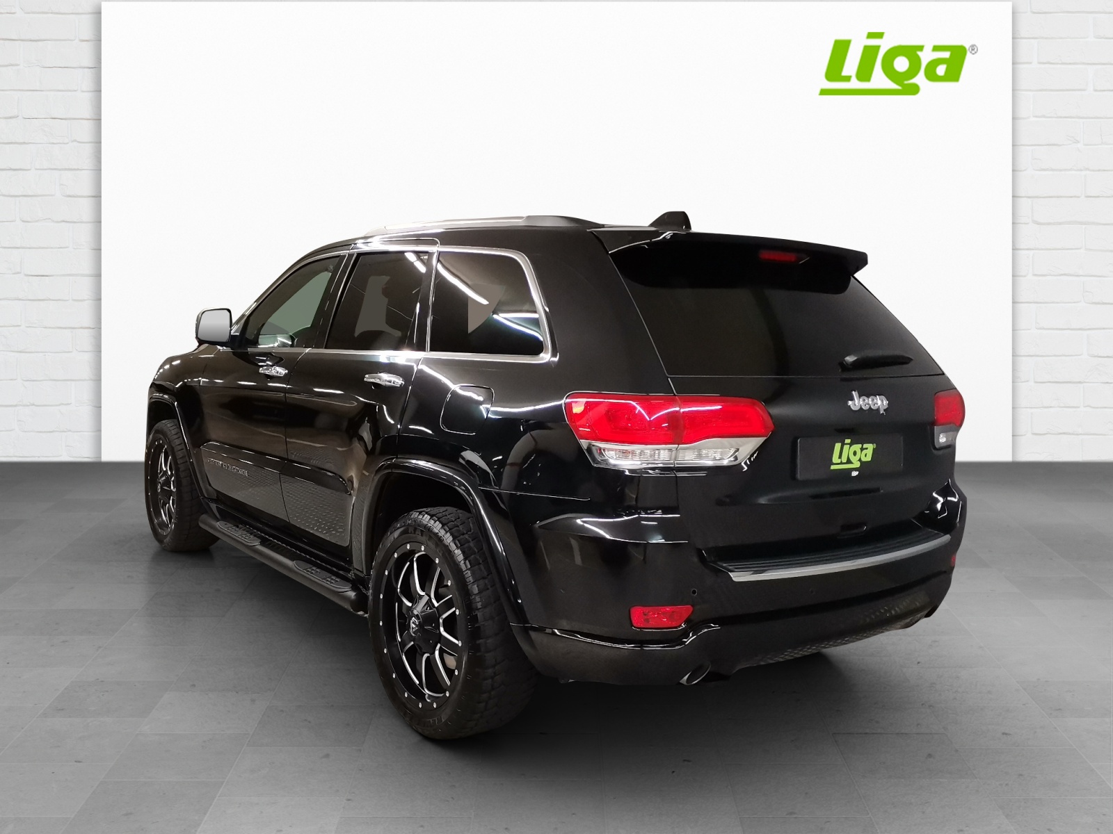 JEEP Grand Cherokee 3.0 CRD 250 Overland-showroom-element-3