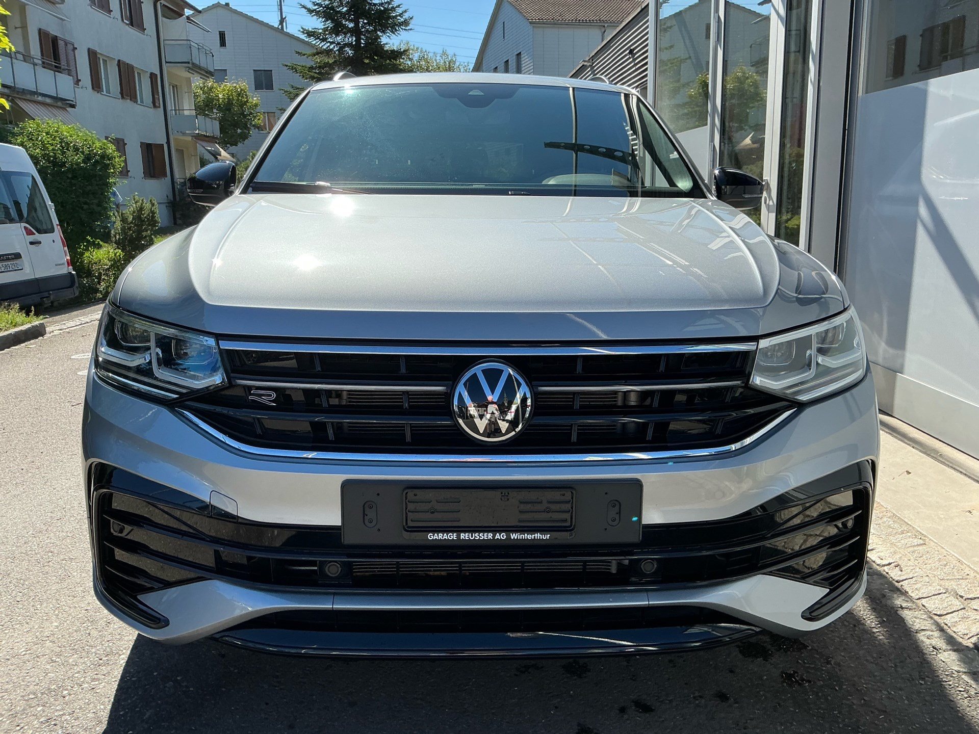 VW Tiguan Allspace R-Line 4Motion-showroom-element-1