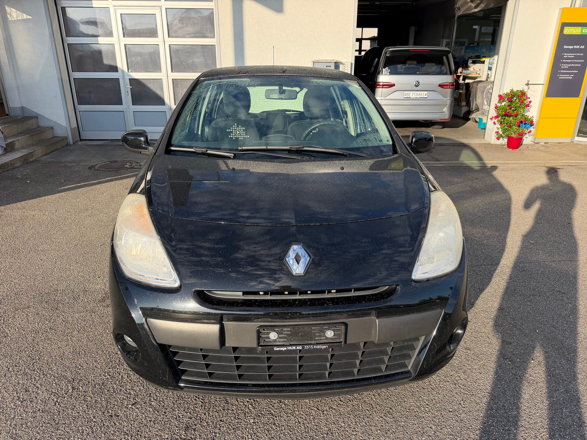RENAULT Clio 1.2 16V Yahoo+++ANHÄNGERKUPPLUNG 1200KG+++-showroom-element-2