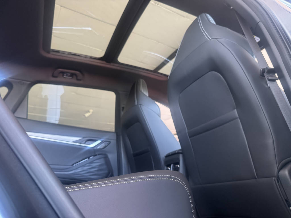 JAC JS6 1.5 PHEV-image-16