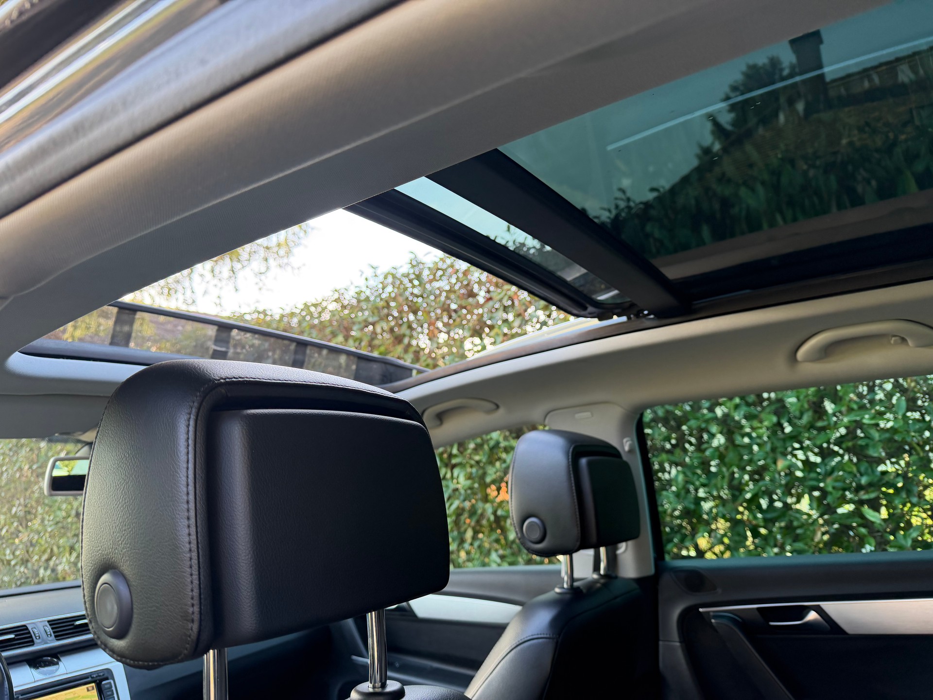 VW Passat Variant 3.6 FSI Highline 4Motion DSG-image-9