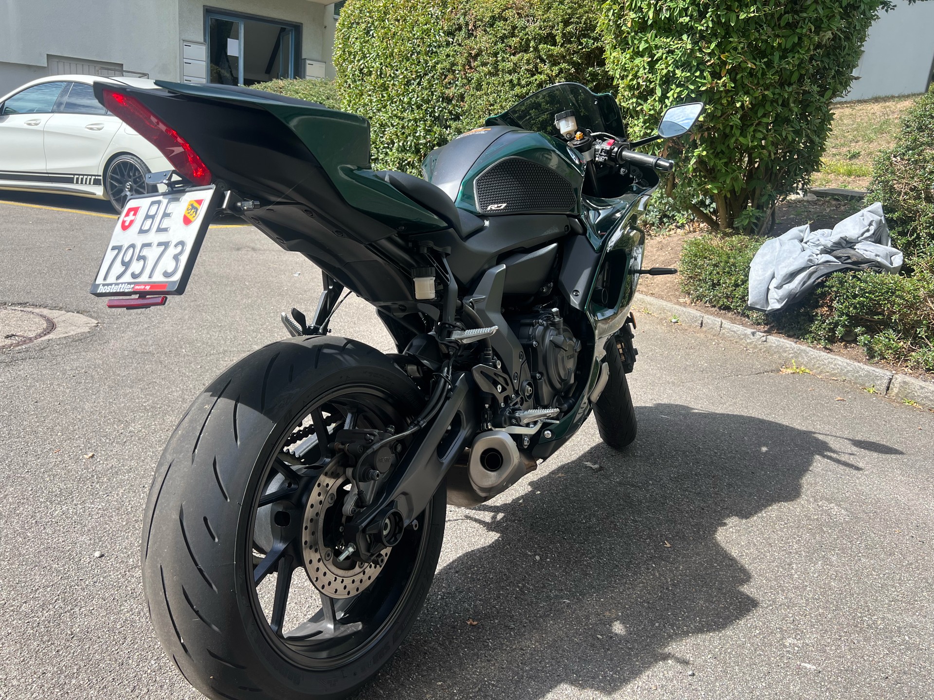 YAMAHA YZF-R7-image-5