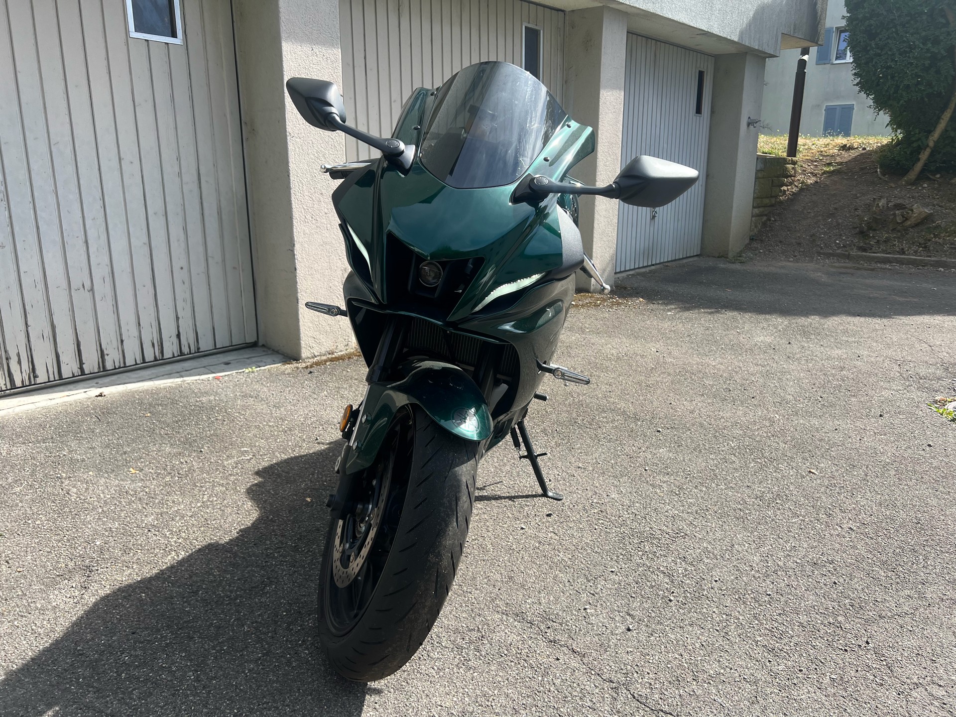YAMAHA YZF-R7-image-2