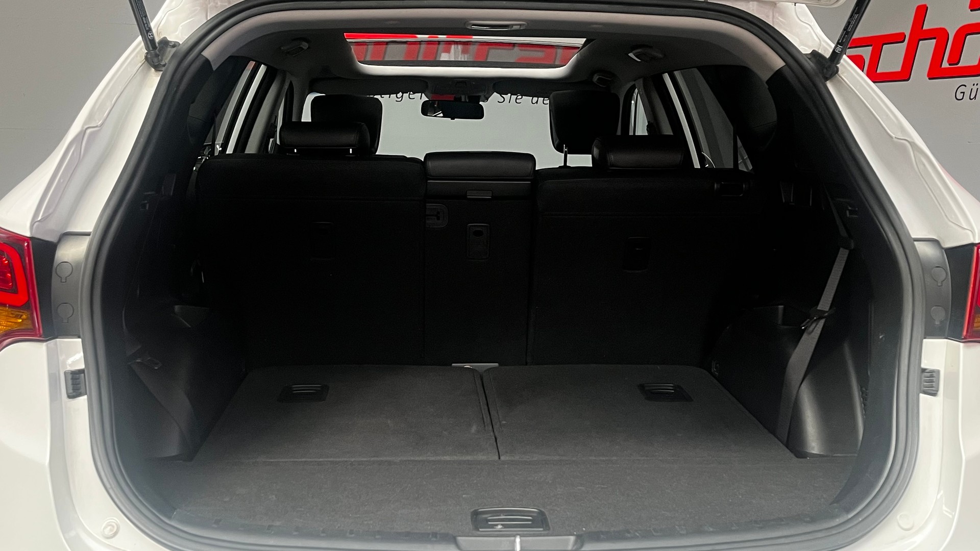 HYUNDAI Santa Fe 2.2 CRDI Vertex 4WD Automatic-image-9