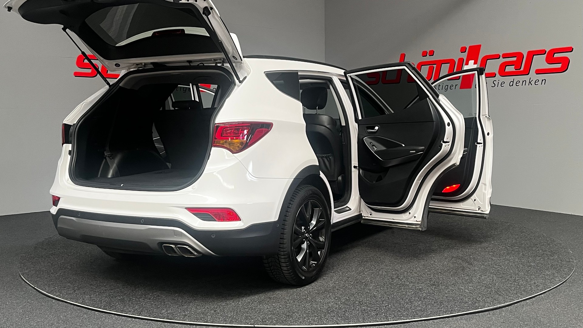 HYUNDAI Santa Fe 2.2 CRDI Vertex 4WD Automatic-image-5