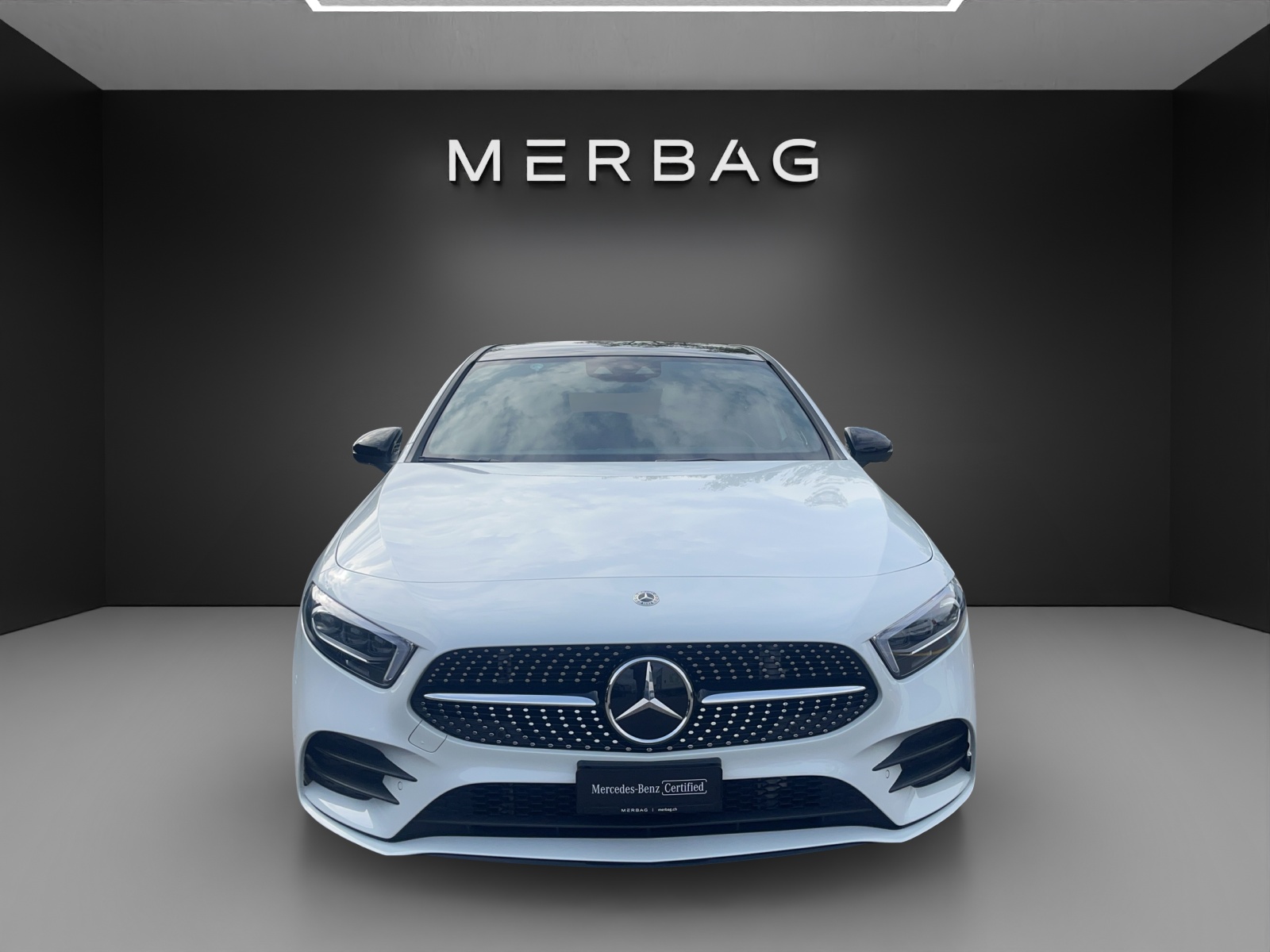 MERCEDES-BENZ A 250 AMG Line 7G-DCT-image-1