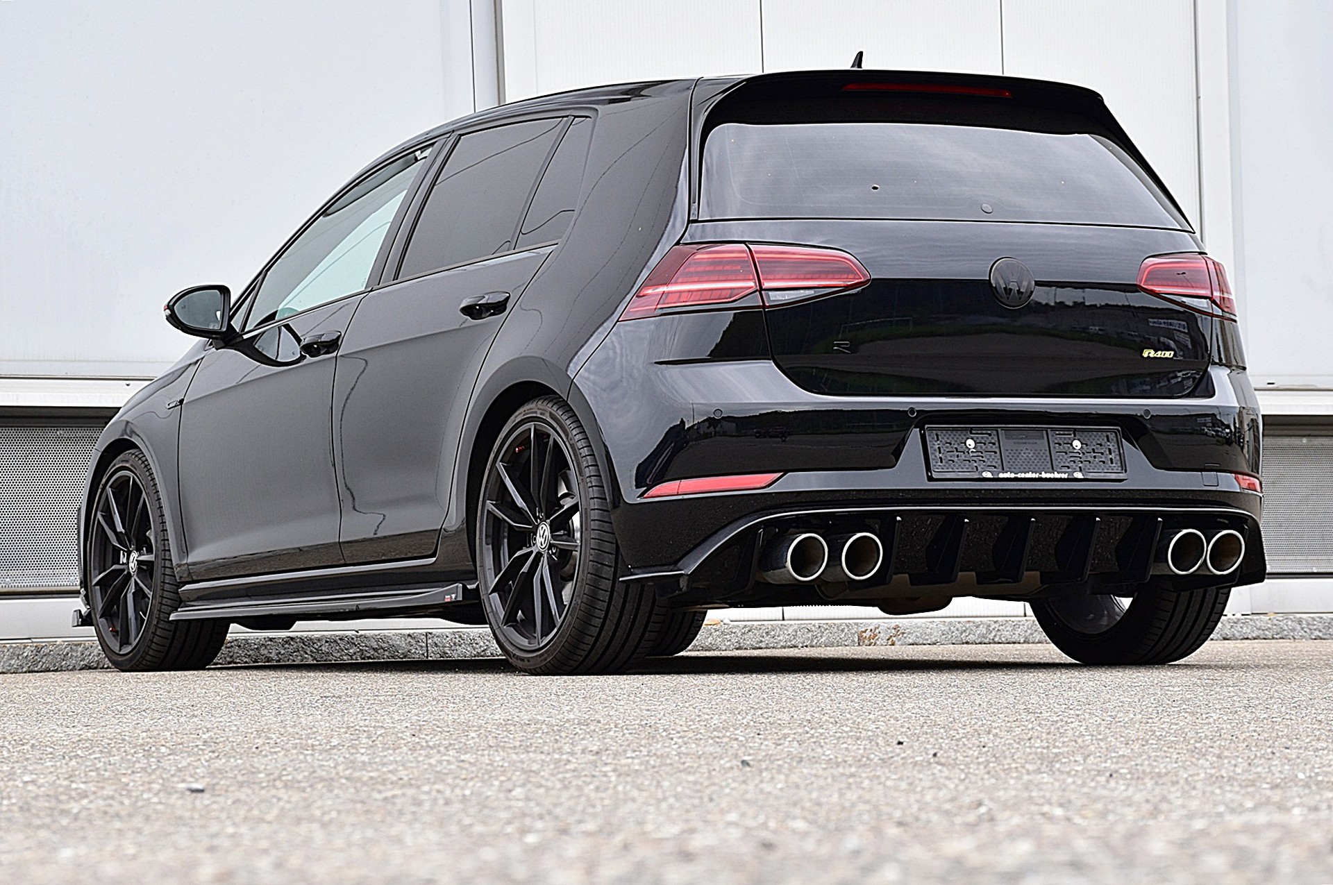 VW Golf 2.0 TSI R 4Motion DSG Sport-image-5