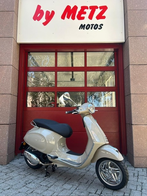 PIAGGIO Vespa 125 Primavera ABS-image-0