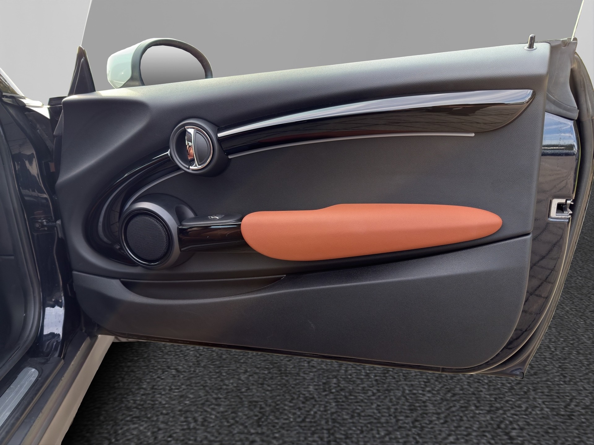 MINI Cooper SE-image-22